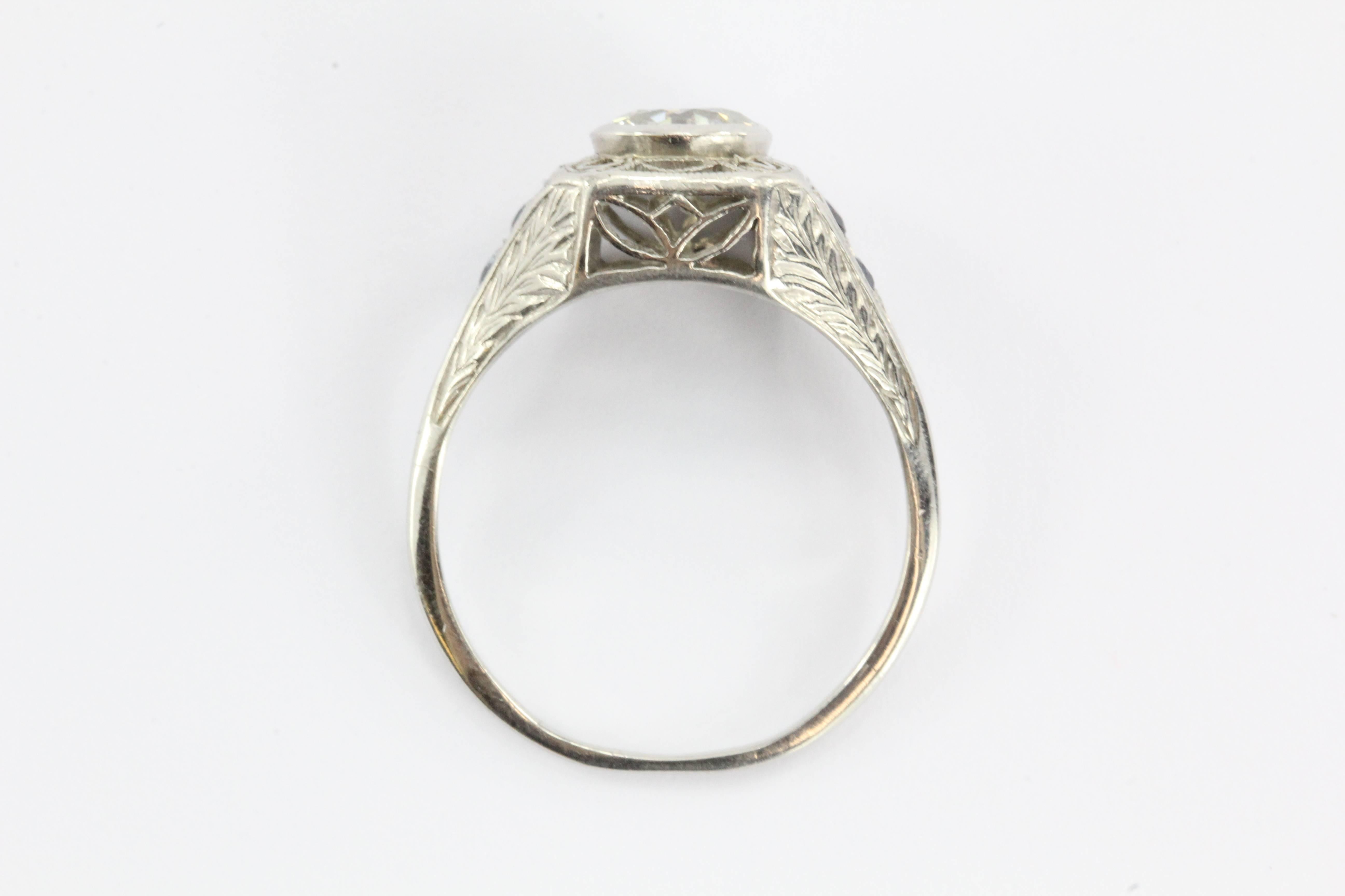 Women's 1920s 1.04 Carat Old European Diamond Sapphire Platinum Engagement Ring