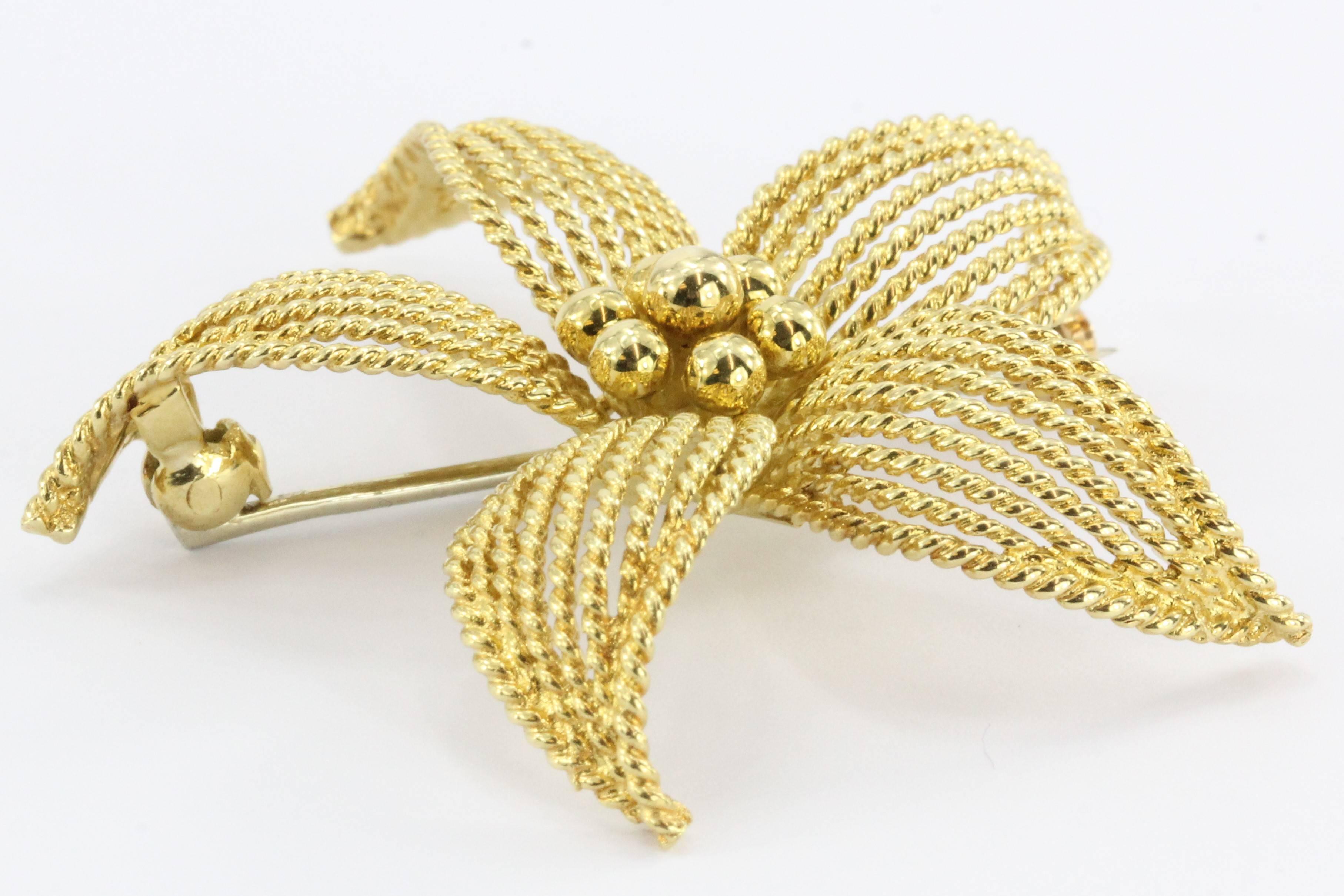Tiffany & Co. Gold Starfish Flower Brooch In Excellent Condition In Cape May, NJ