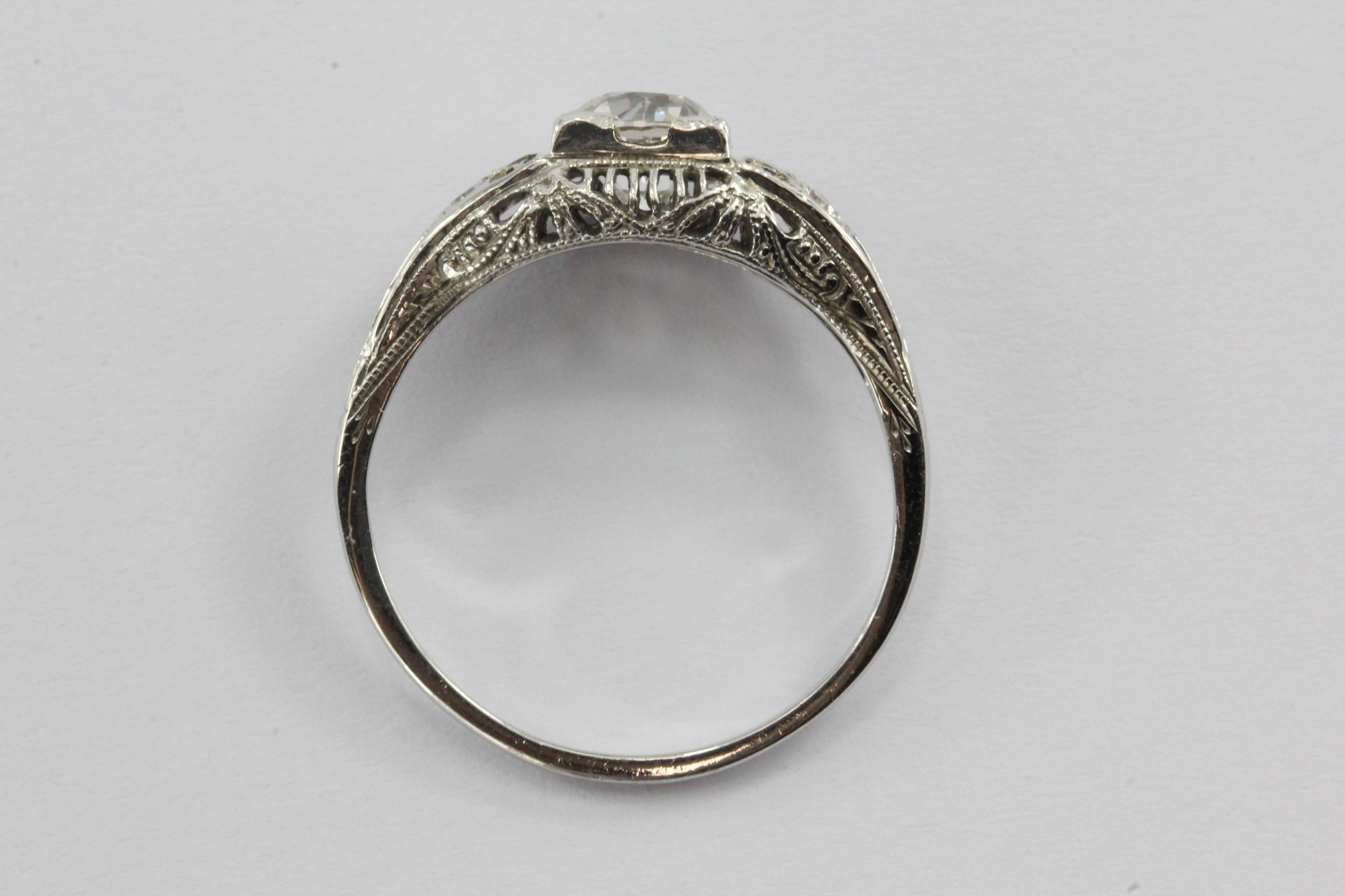 Women's Art Deco 1.05 Carat Old European Diamond Gold Ring