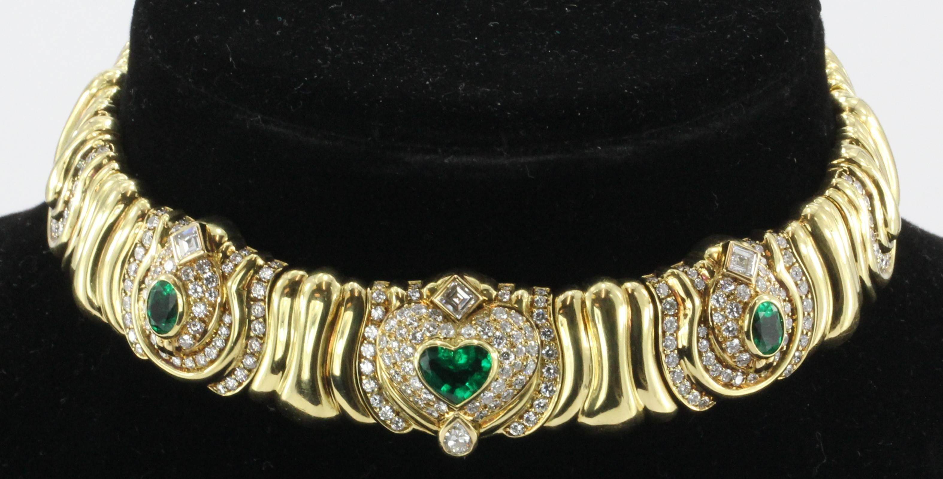 Impressive Italian Emerald Diamond Gold Collar Necklace 4