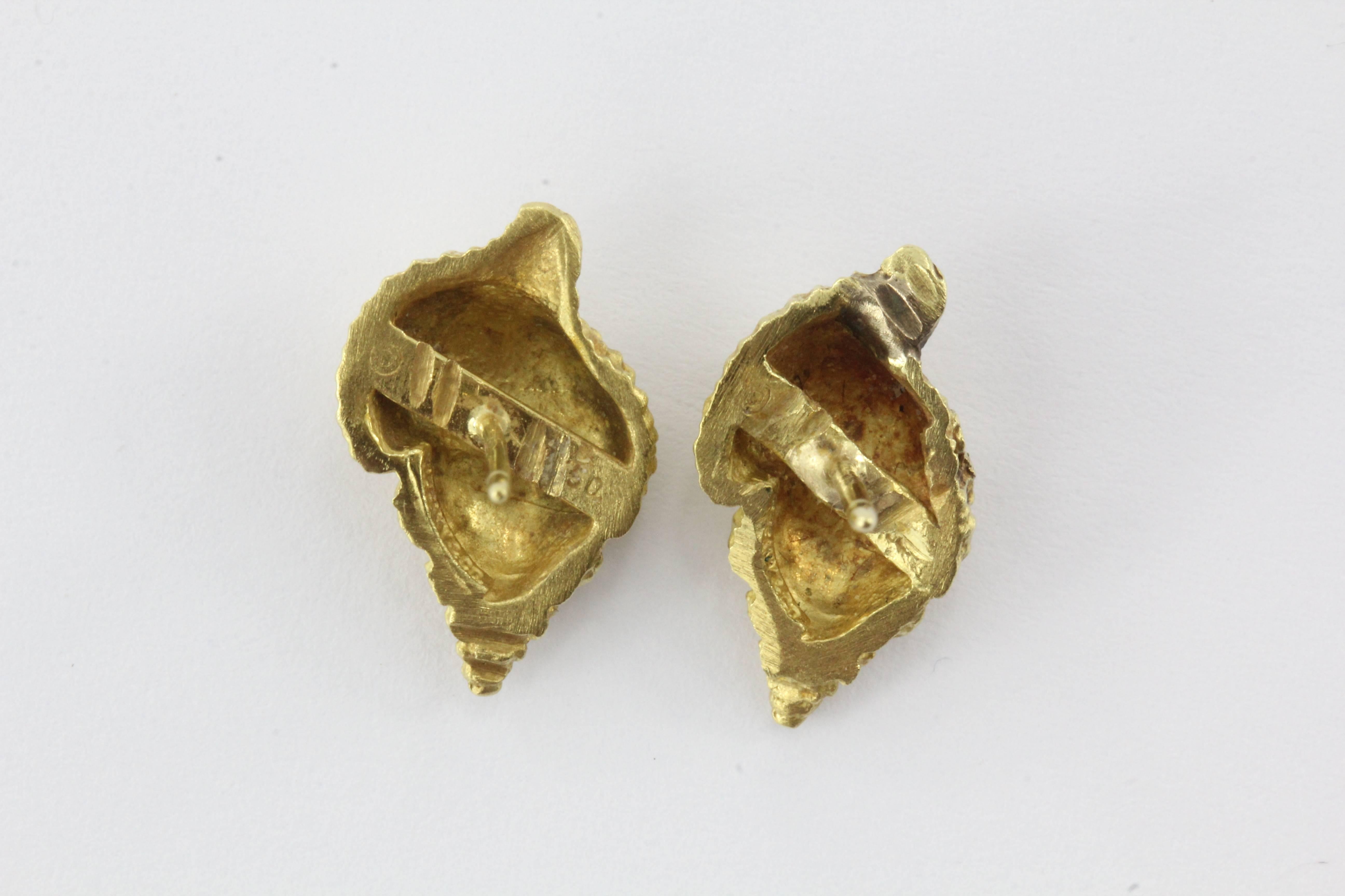 conch stud earring