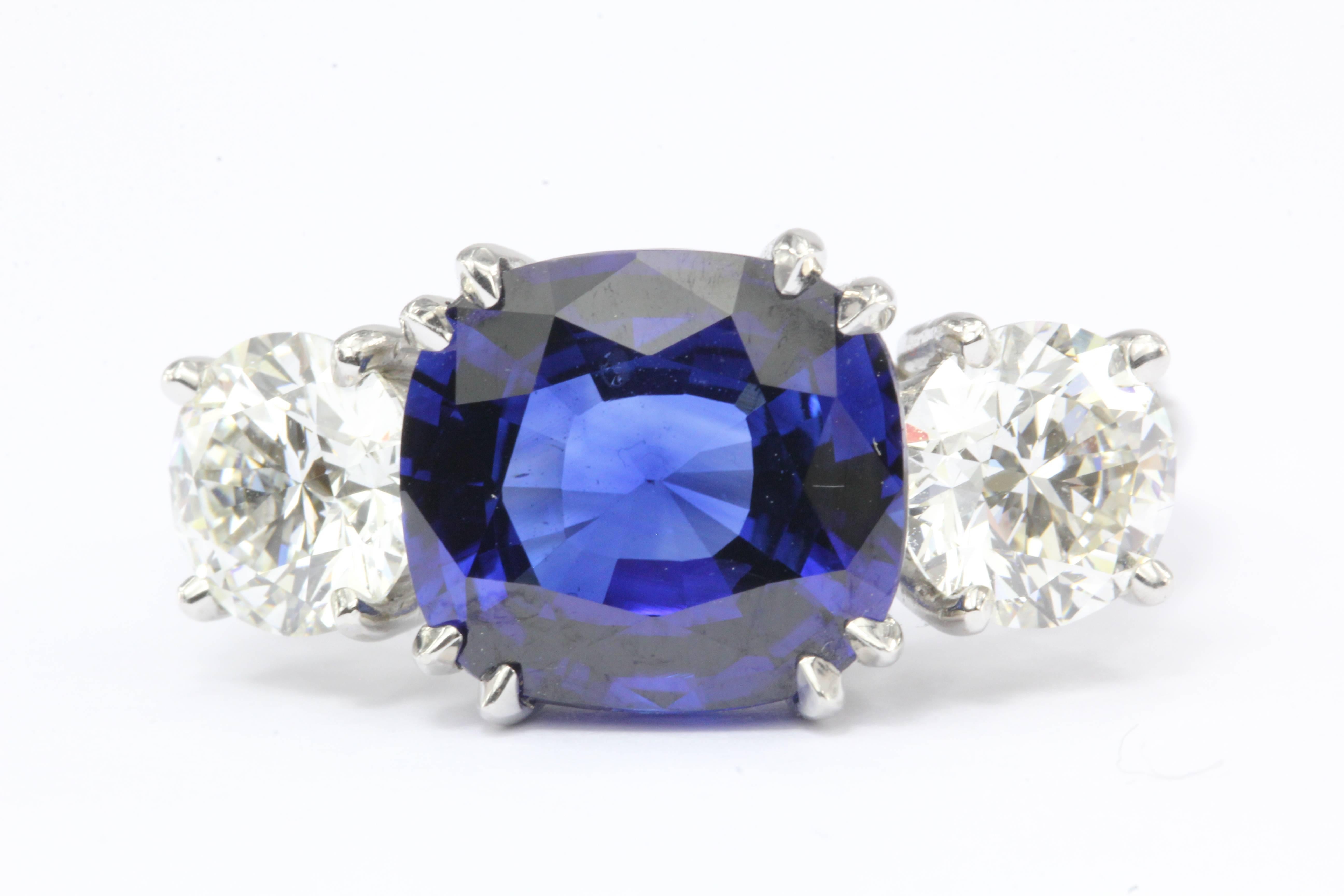 sapphire and 2 diamond ring