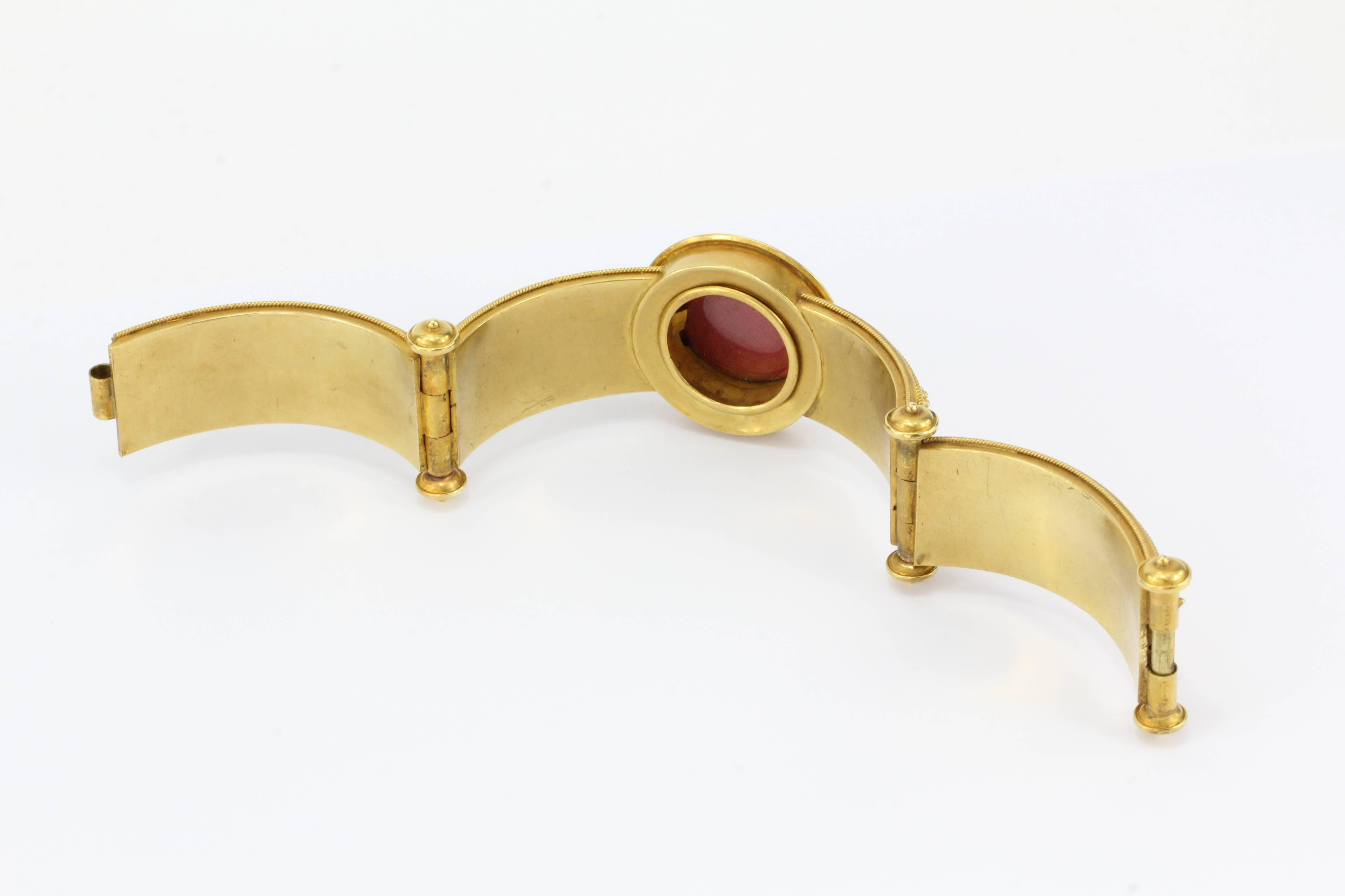 Victorian Gold Etruscan Revival Bracelet, circa 1870 3