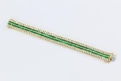 21 Carat Diamonds Emerald Yellow Gold Tennis Bracelet