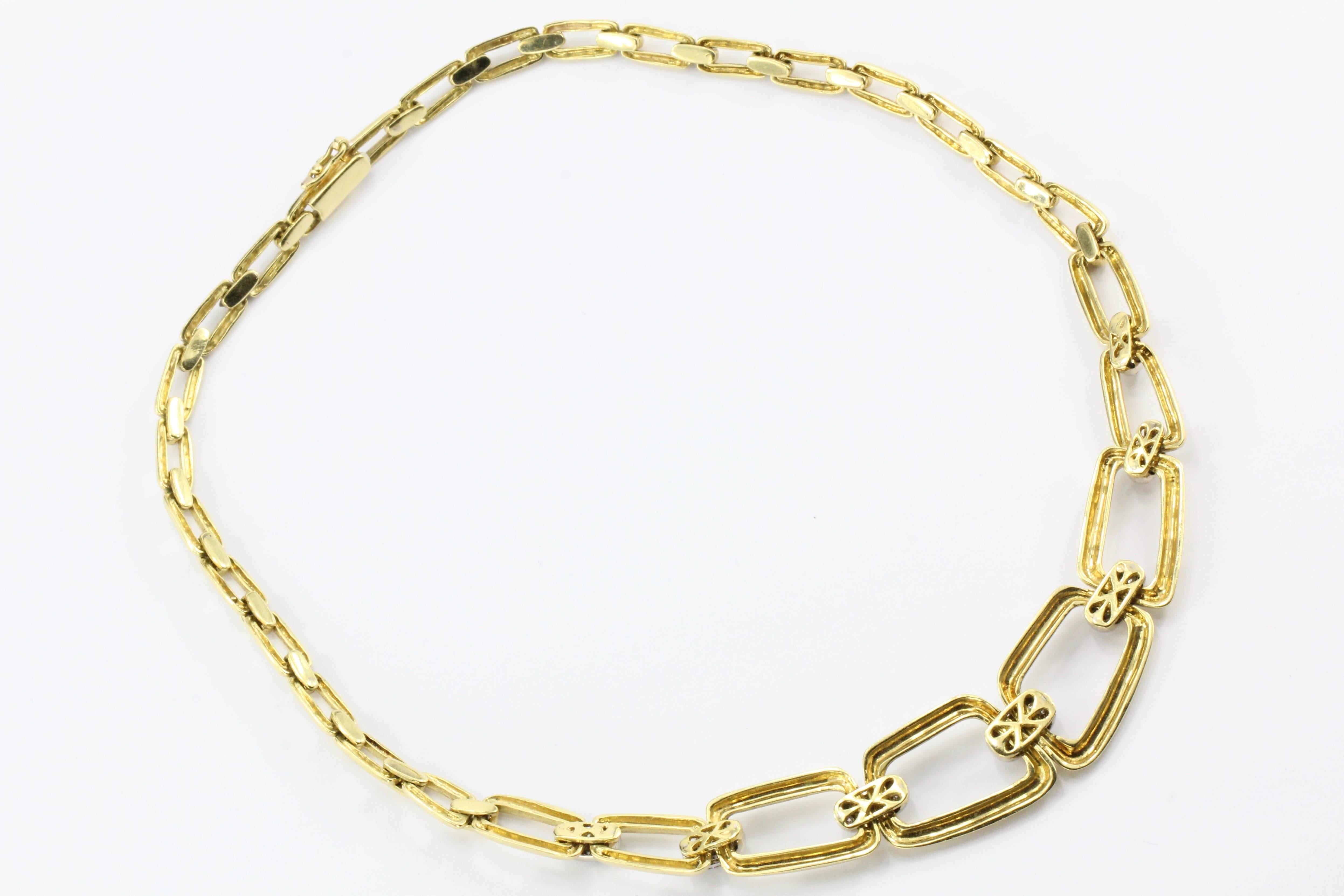 Yellow Gold Graduated Chain Link Diamond Necklace In Excellent Condition In Cape May, NJ