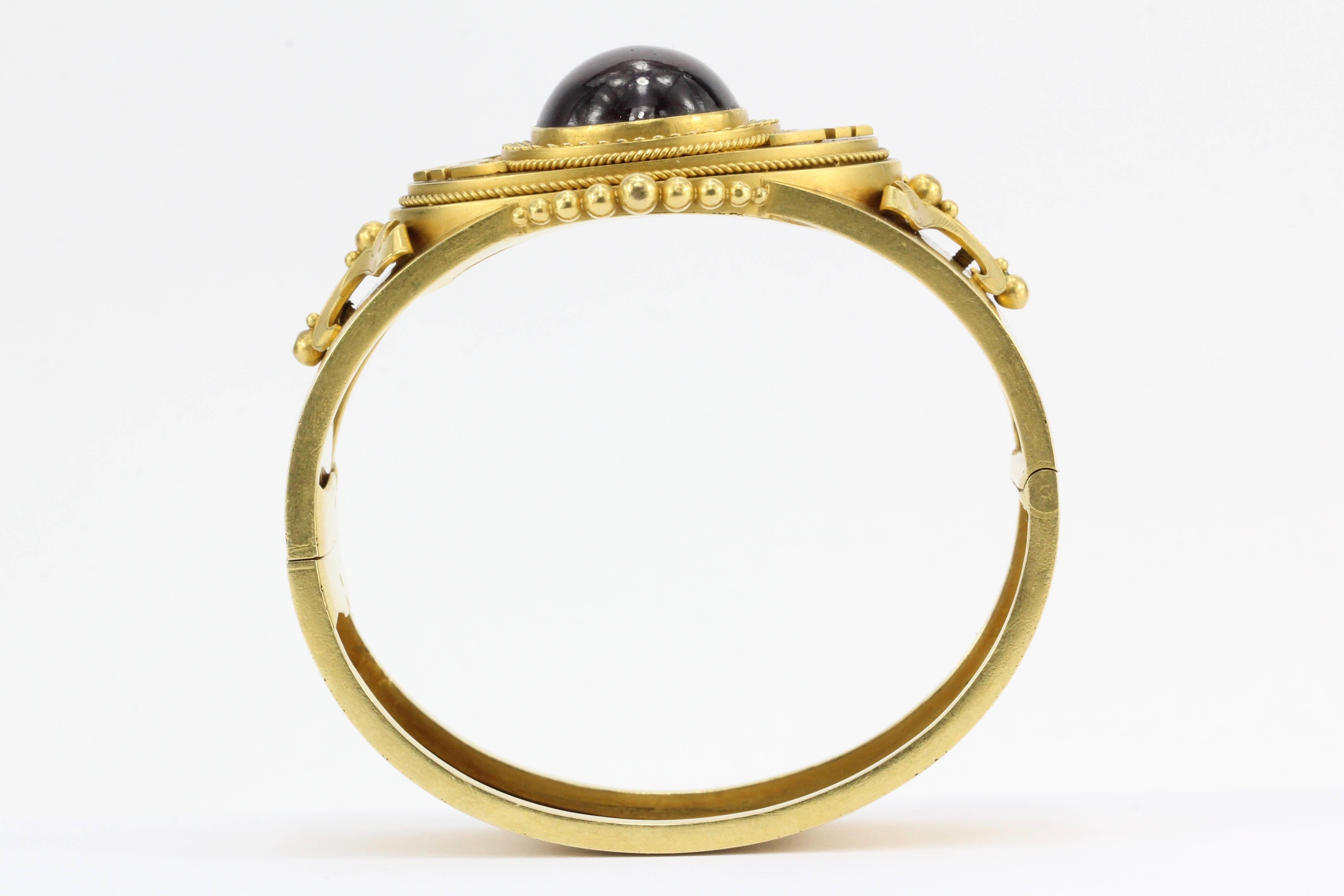 Victorian Scottish Gold Garnet Carbuncle Enamel Bangle Bracelet, circa 1860s 2