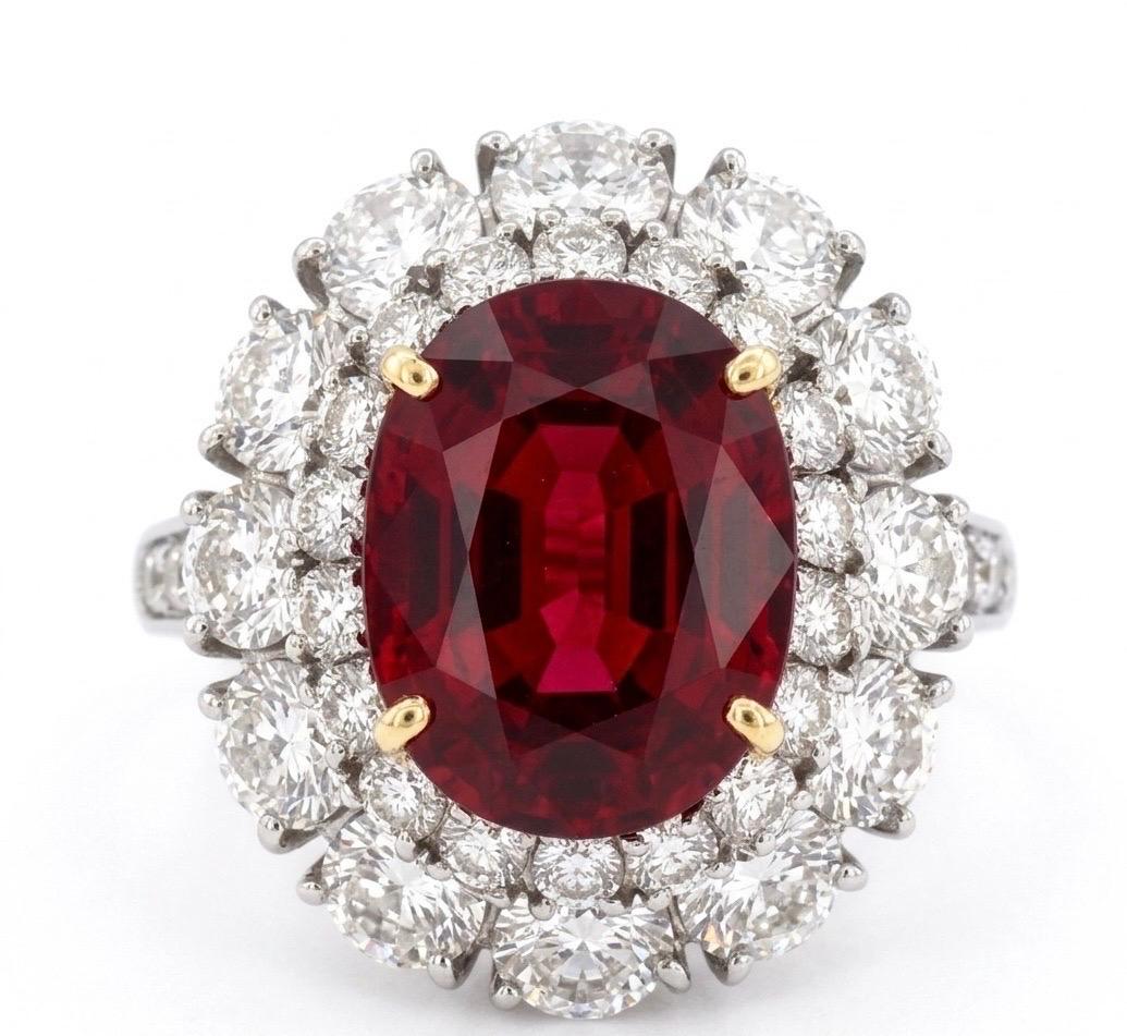 Exquisite Van Cleef & Arpels 7,77ct Rubin Ring mit 4,00ct Diamant Halo - signiert