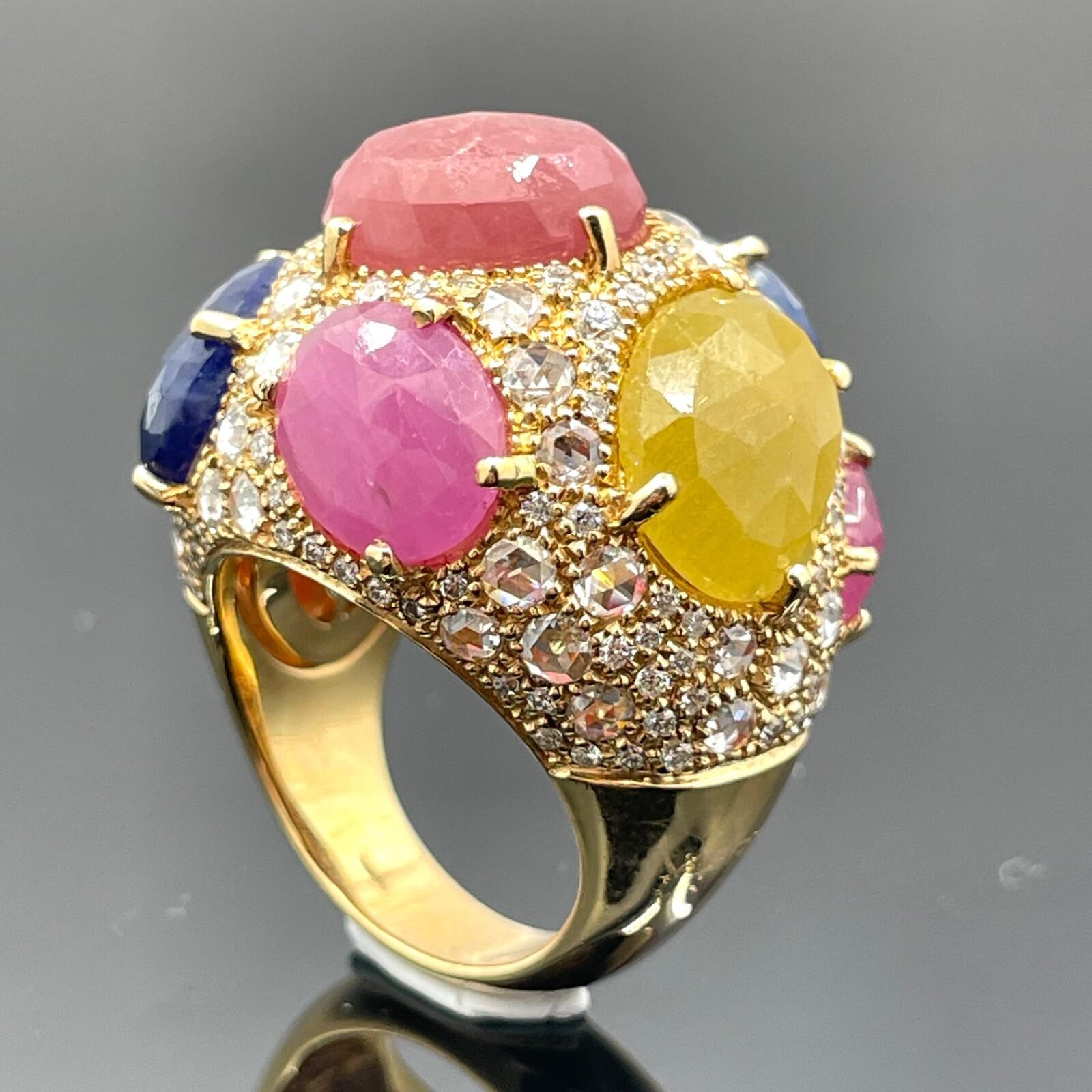 Anello Verdi con zaffiro multicolore cabochon e diamante in oro rosa 18k 28,85ctw Italia in vendita 1