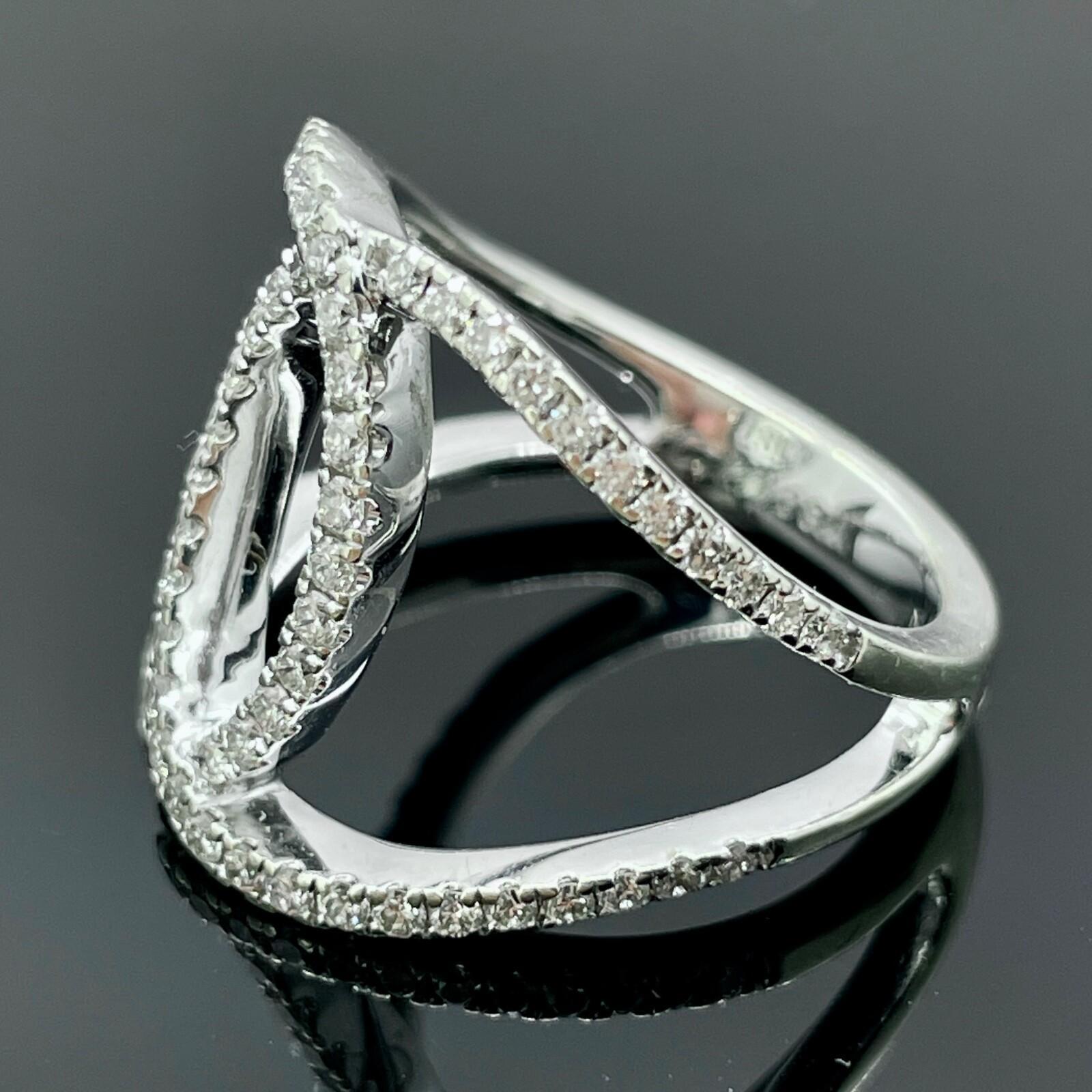 Taglio brillante Charles Krypell Anello C con diamante bianco in oro bianco 18 carati 3-9344-WD - $5082 in vendita