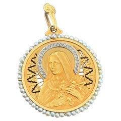 Medaglia vintage di Santa Teresa di Lisieux in oro massiccio 18 carati, con corona di diamanti e perline