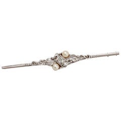 1930s Delicate Pearl Diamond Gold Brooch 12
