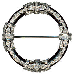 A Fine Onyx Diamond Gold Brooch 10
