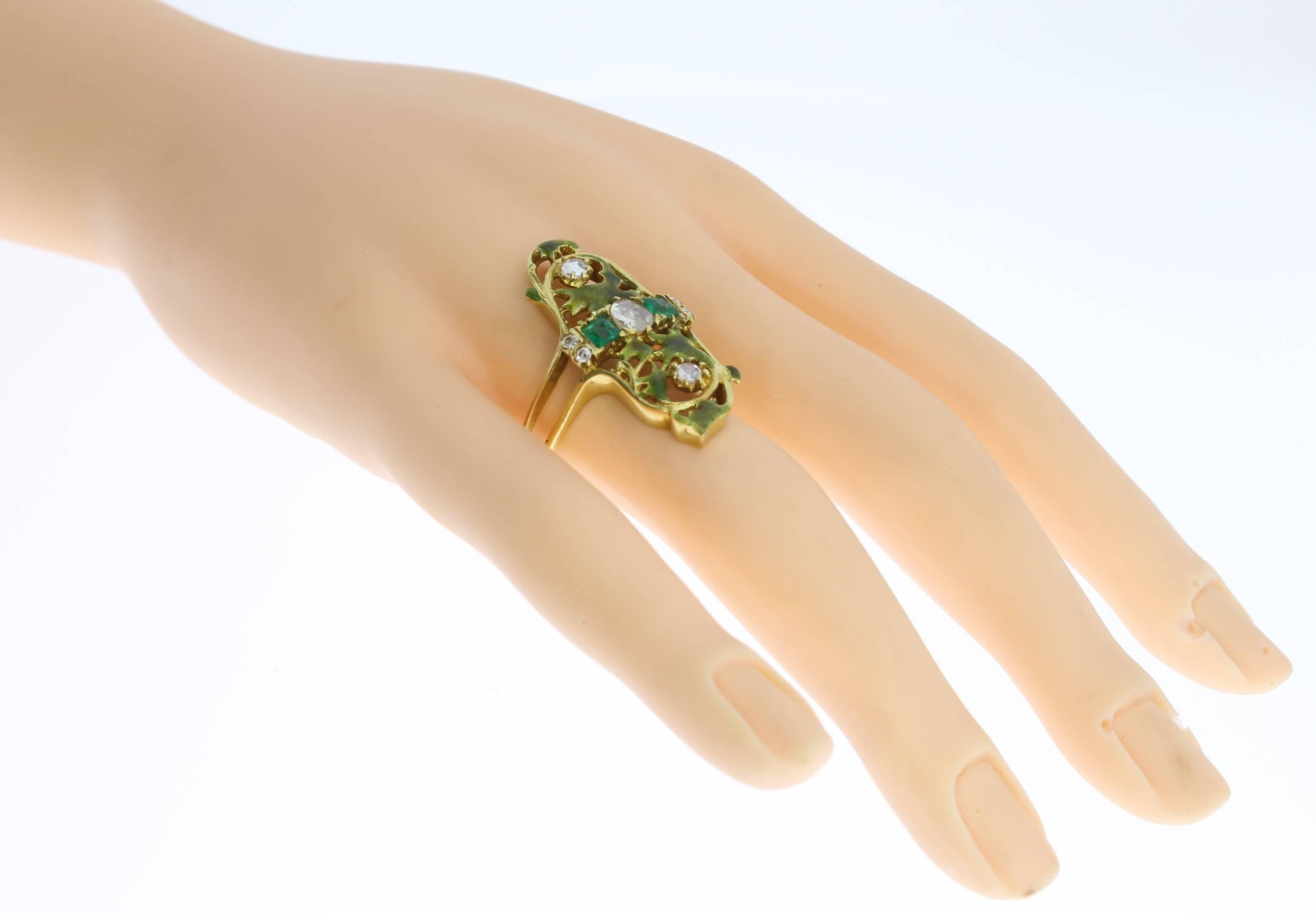Old Mine Cut Art Nouveau Emerald and Diamond Gold Ring For Sale