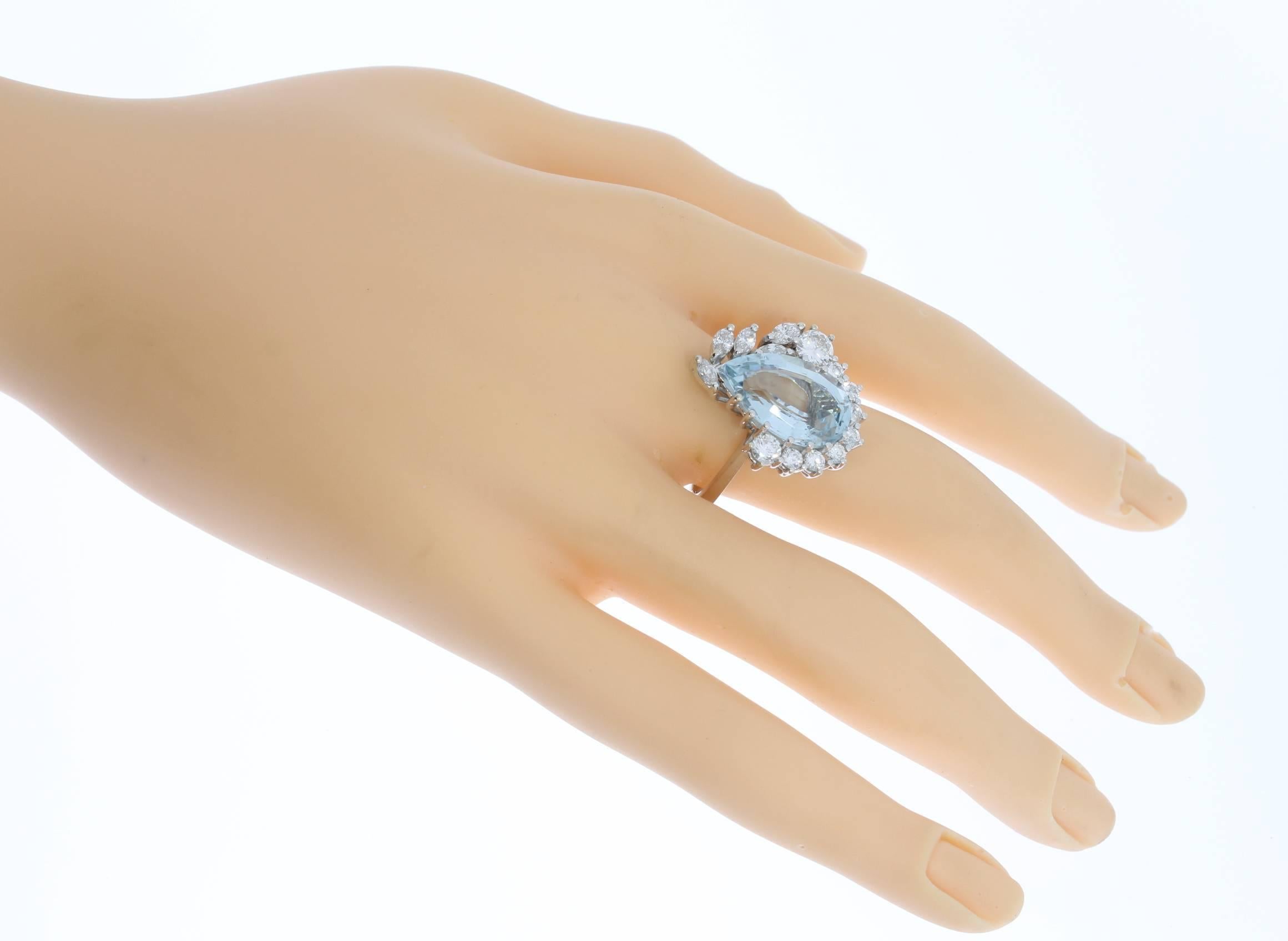 Tear Drop Aquamarine Ring with Diamonds For Sale 1