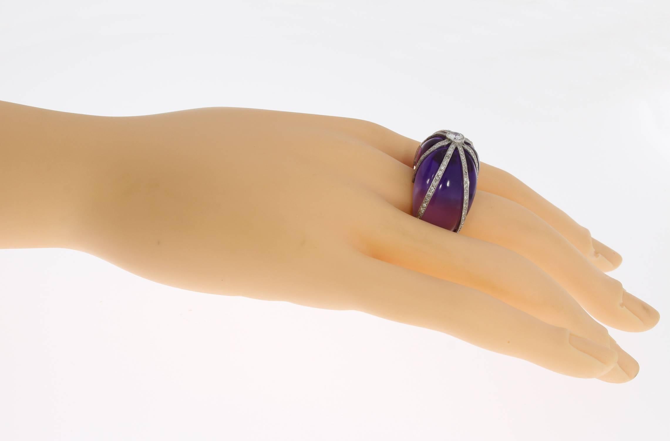 Amethyst Diamond Platinum Dome Ring In Excellent Condition For Sale In Berlin, DE