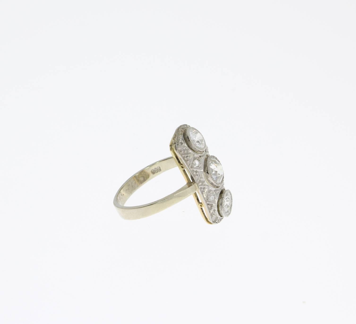 Women's Art Deco Diamond Gold Ring