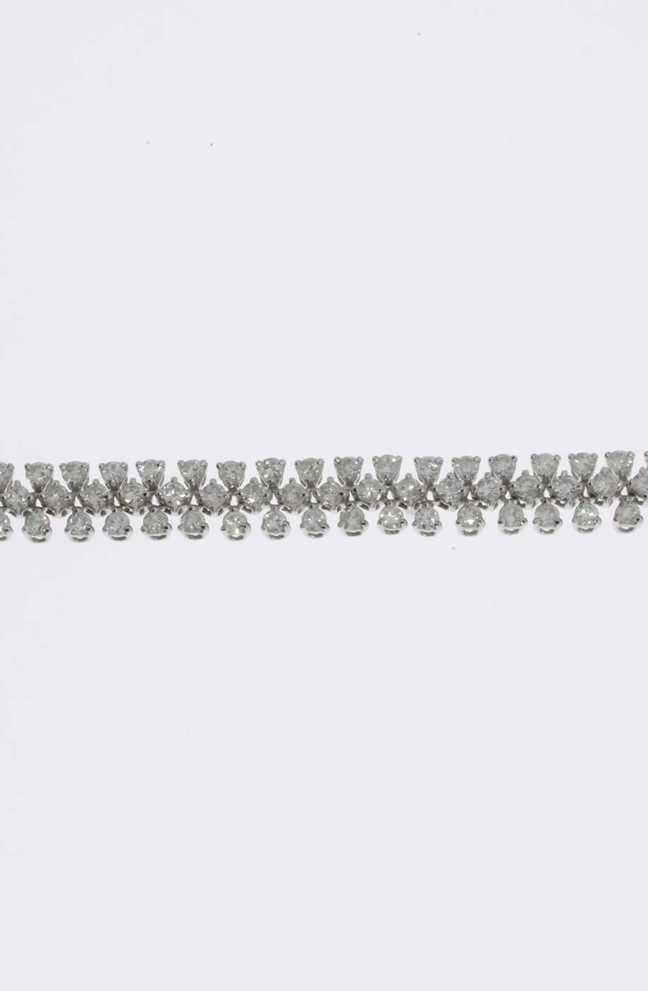 Brilliant Cut 8.04 Carat Diamond White Gold Bracelet For Sale