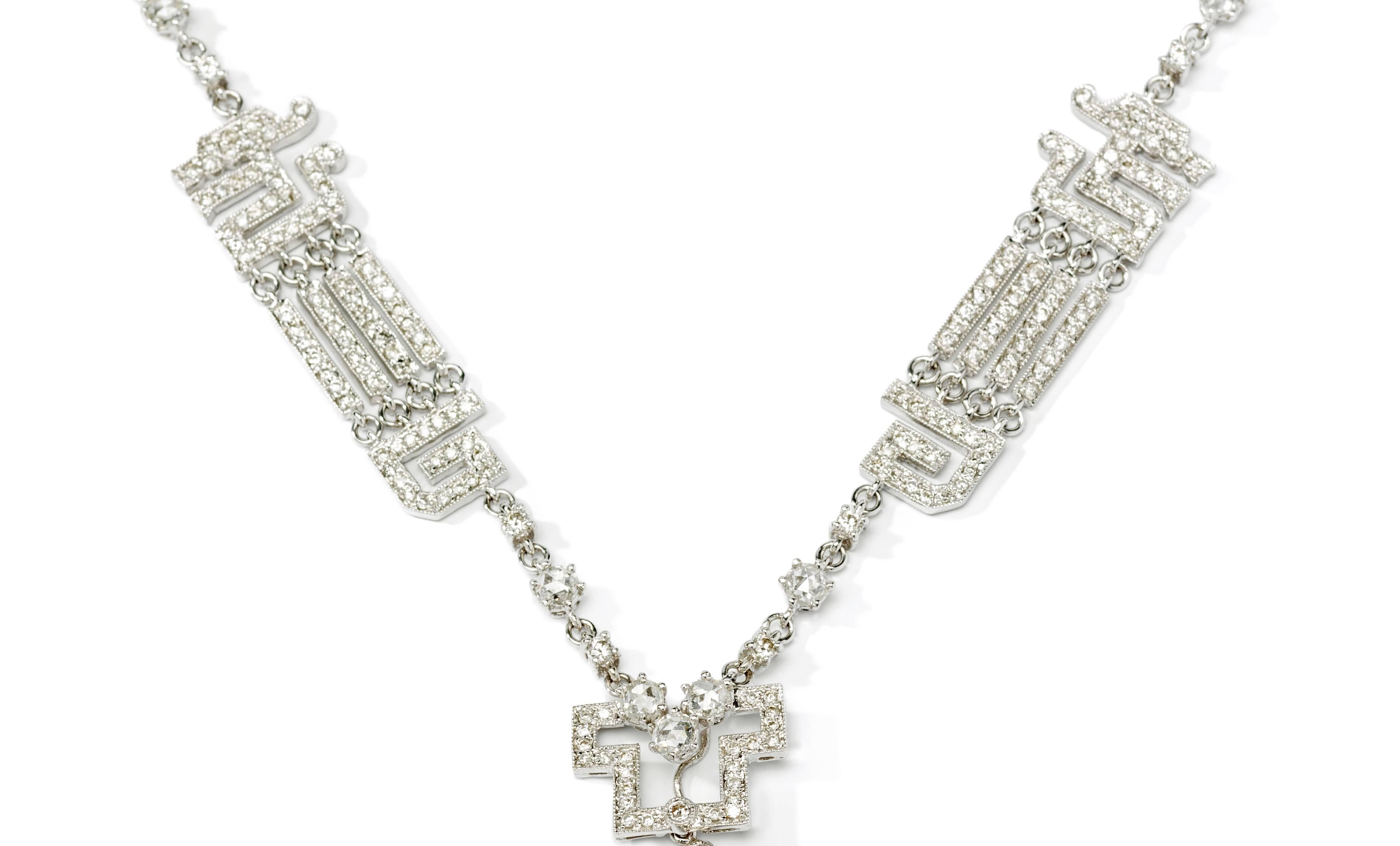 Round Cut Diamond 18 Carat Gold Necklace in Art Deco Style For Sale