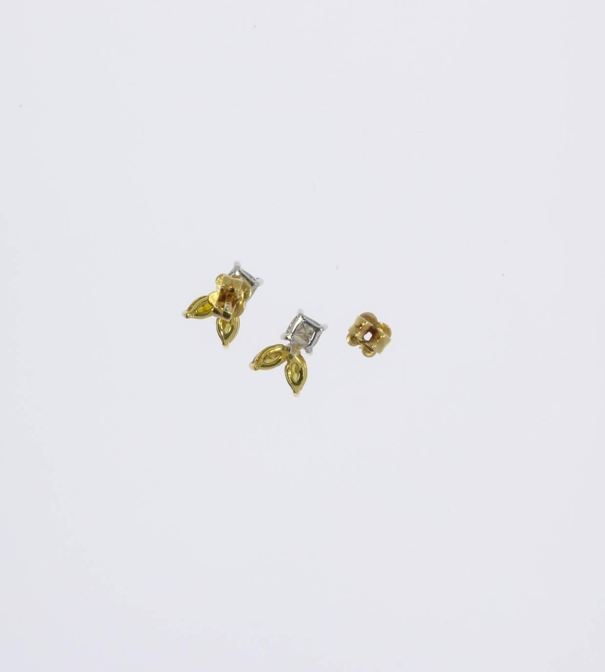 Diamond Gold Stud Earrings For Sale 1