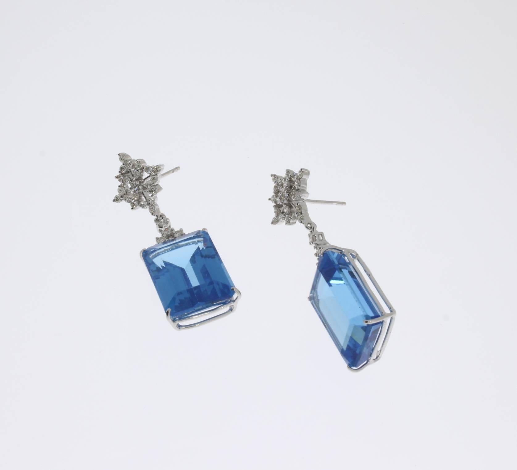 Blue Topaz Diamond Gold Drop Earrings In Excellent Condition For Sale In Berlin, DE