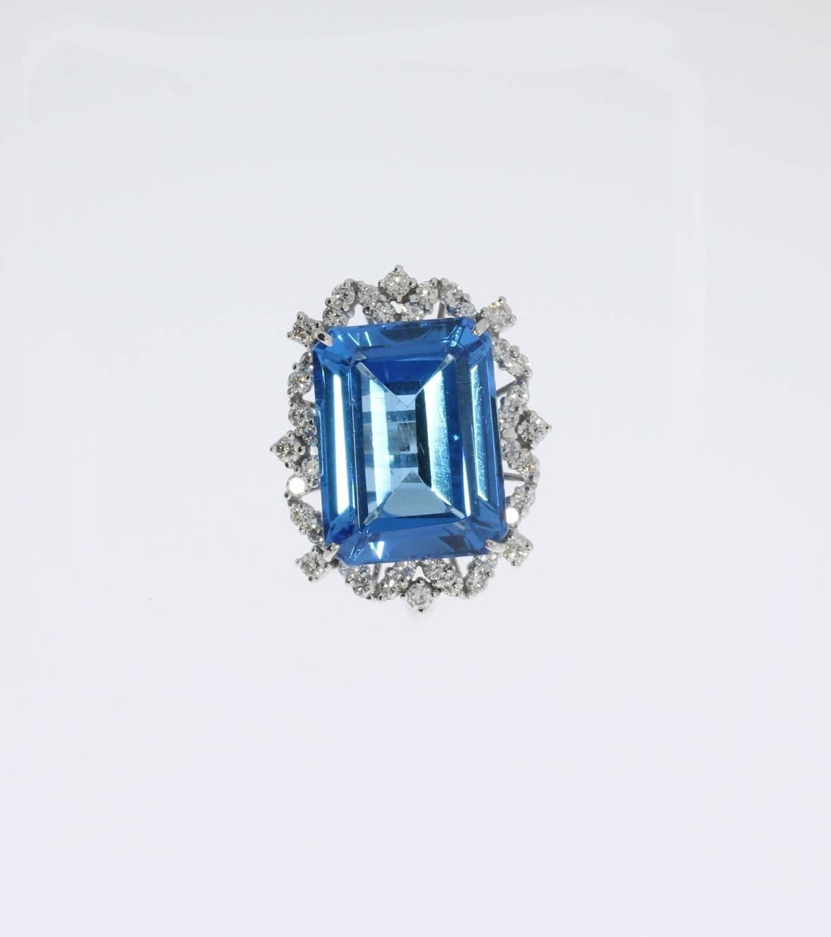 Modern Blue Topaz Diamond Gold Ring For Sale