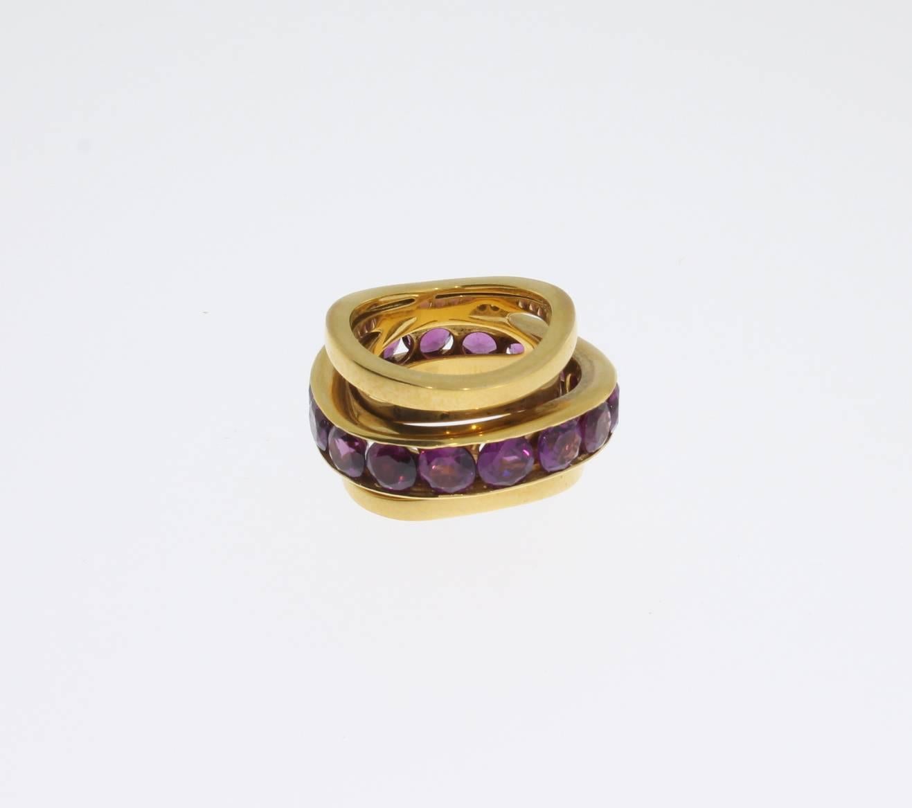 Round Cut Mattioli Tourmaline 18 Carat Gold Ring For Sale