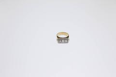 Art Deco Diamond 18 Carat Gold Ring