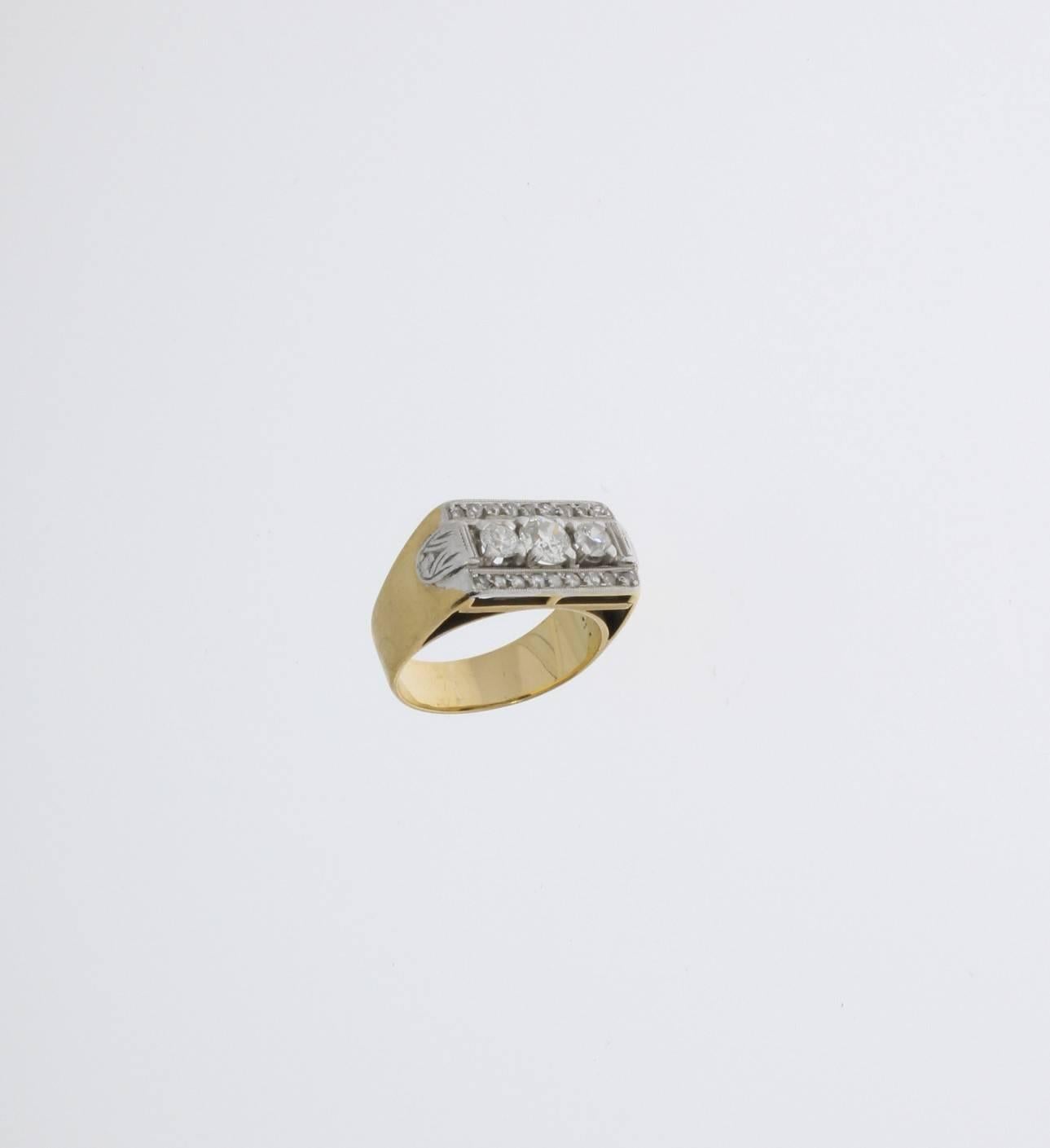 Brilliant Cut Art Deco Diamond 18 Carat Gold Ring For Sale