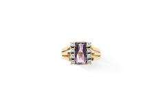 Ladies Gold Ring with Amethyst and 8 Diamonds