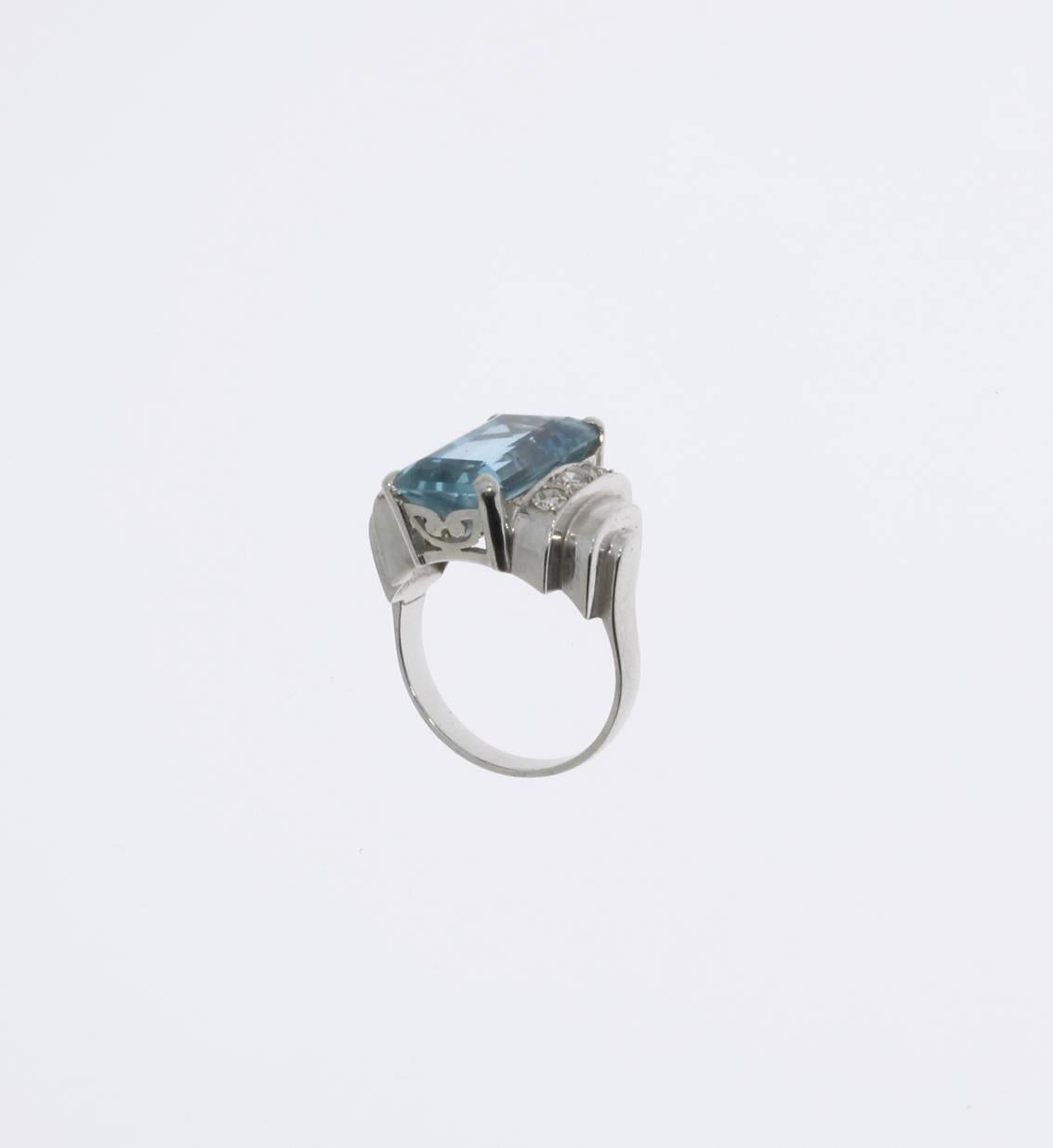 1930 Art Deco Aquamarine Diamond Platinum Ring 2