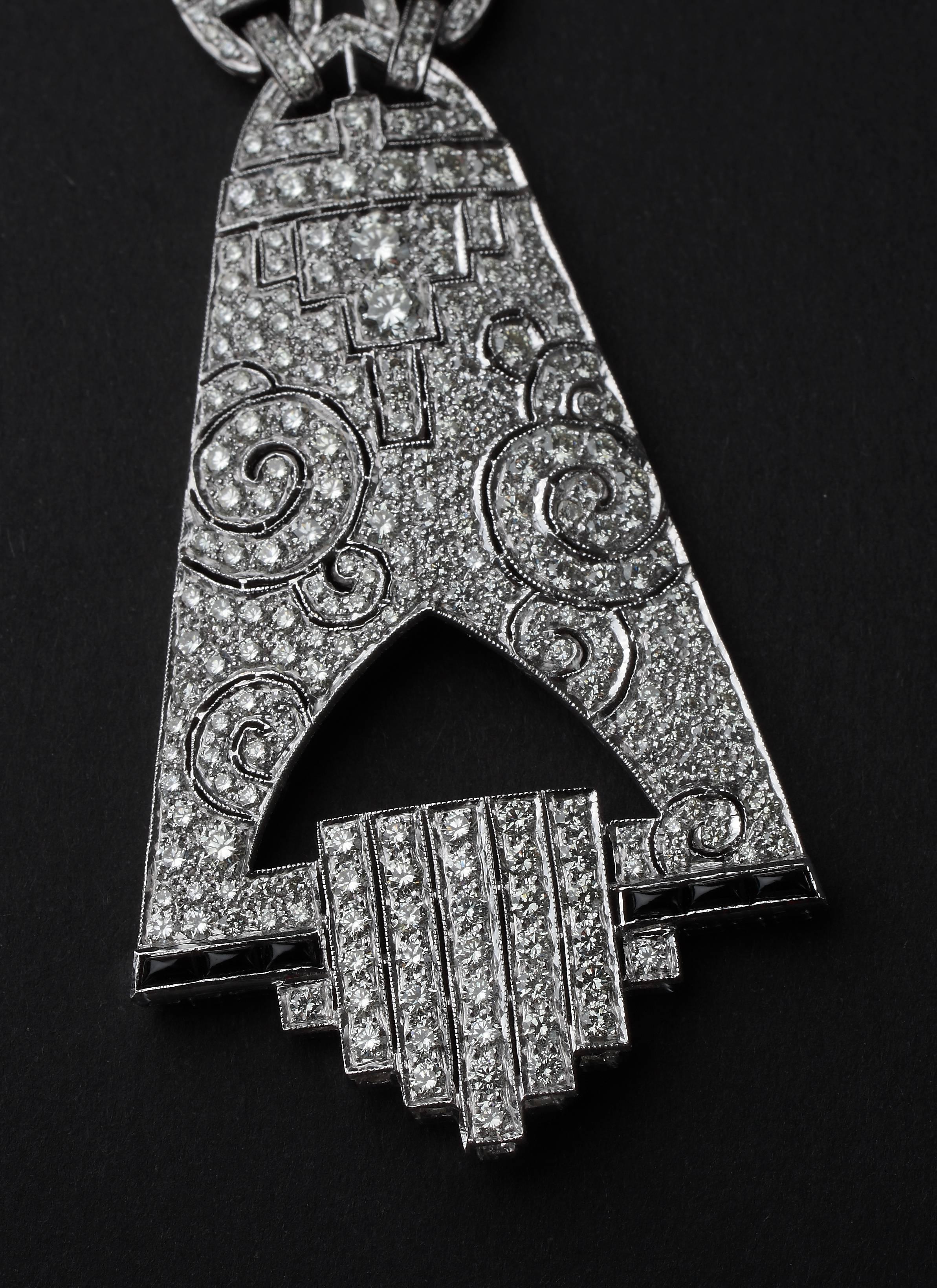 Art Deco Diamond Gold Pendant Necklace For Sale 1