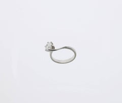 Solitaire Engagement Gold Ring