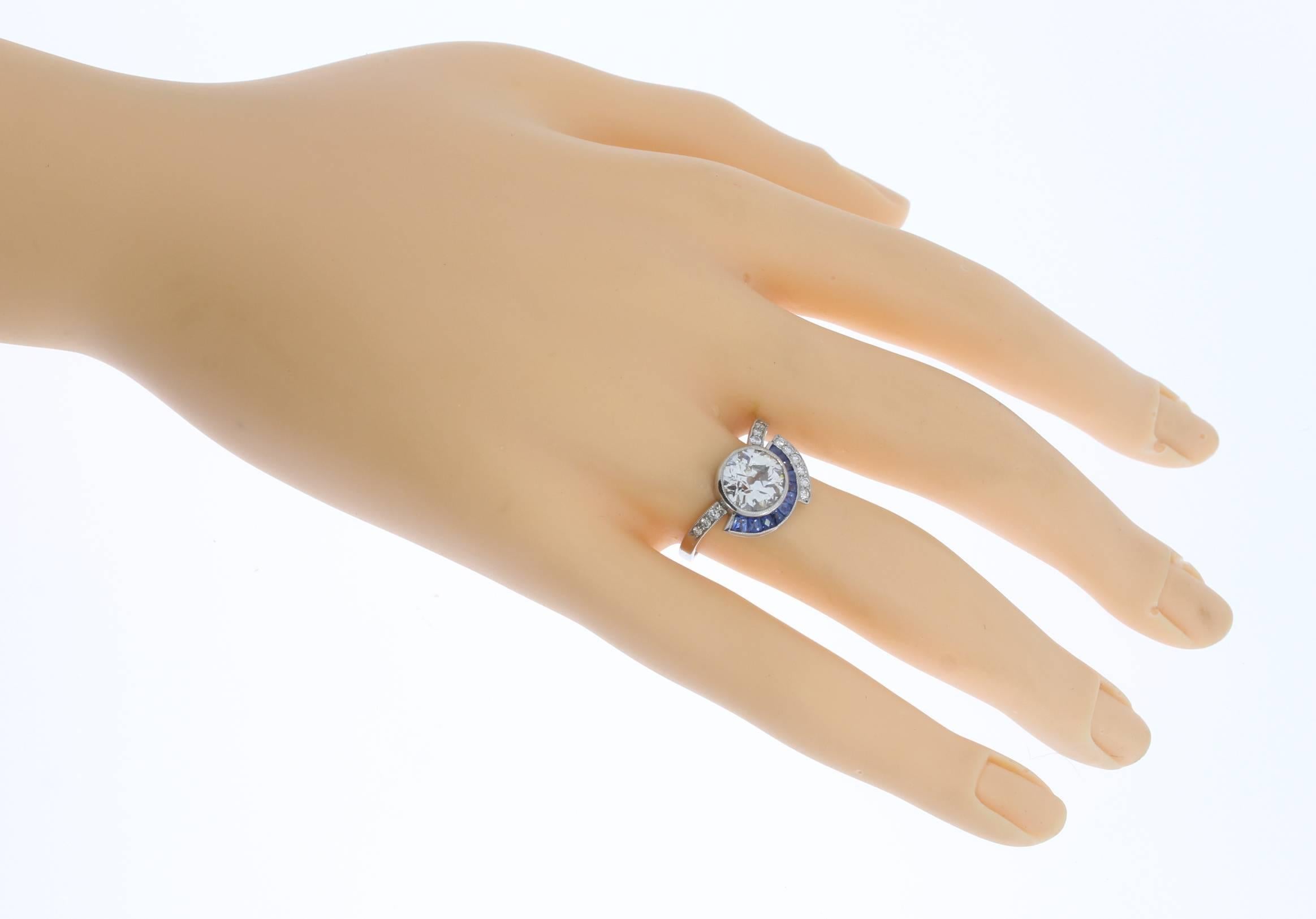 Art Deco Sapphire Diamond Platinum Ring In Excellent Condition In Berlin, DE