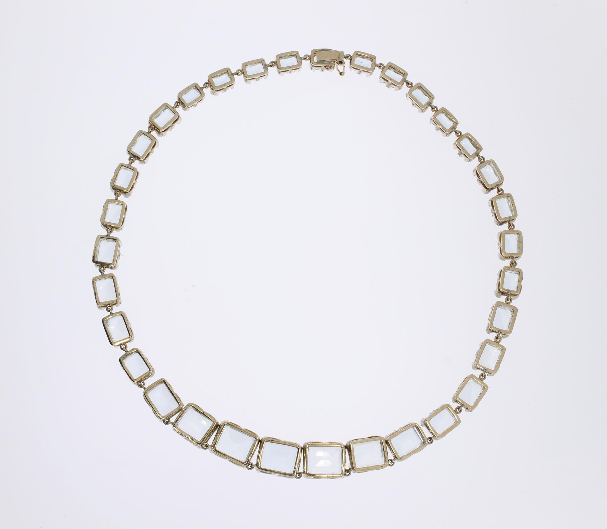 Aquamarine 14 Carat Gold Necklace In Excellent Condition In Berlin, DE