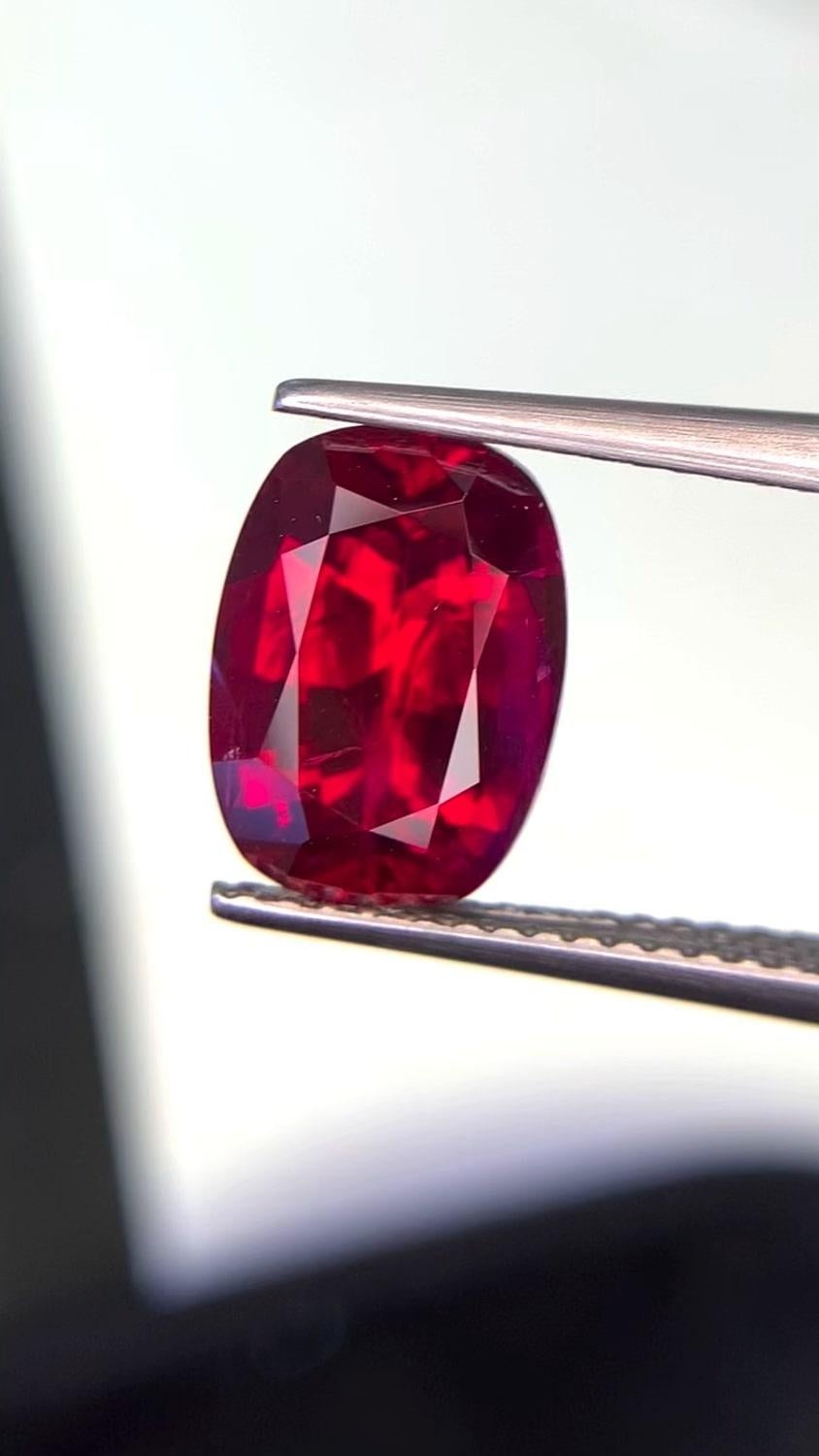 Gübelin Certified 3.62 ct Ruby - Note exceptionnelle de 90.8 en vente 7