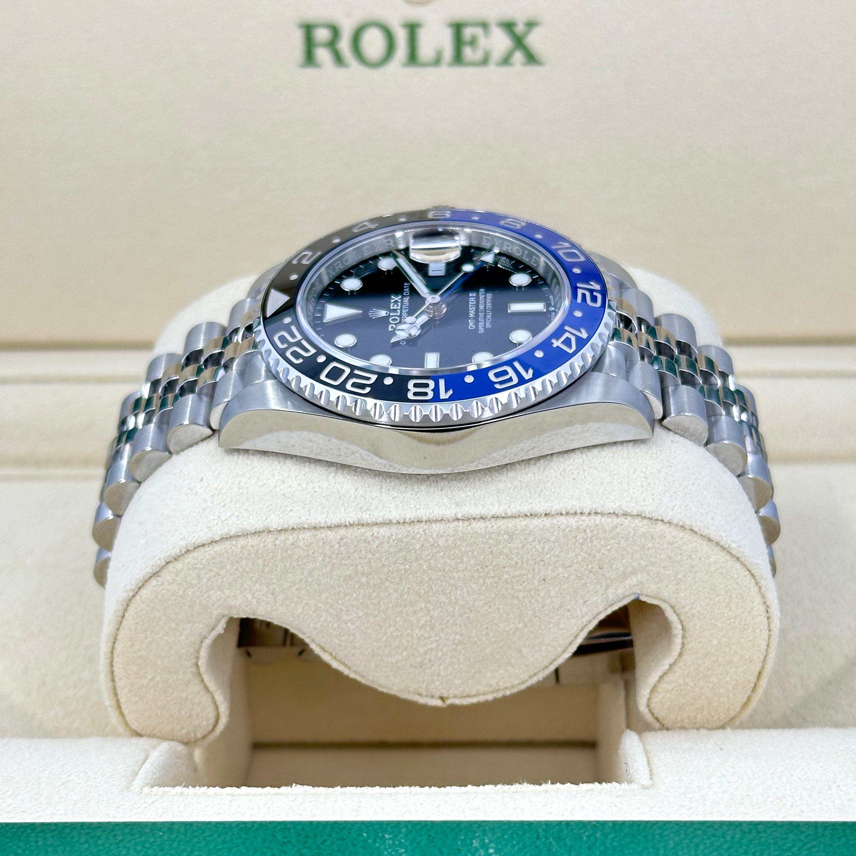 Rolex GMT-Master II Batgirl non indossato Numero di riferimento 126710BLNR, Set completo, 2025 in vendita 1