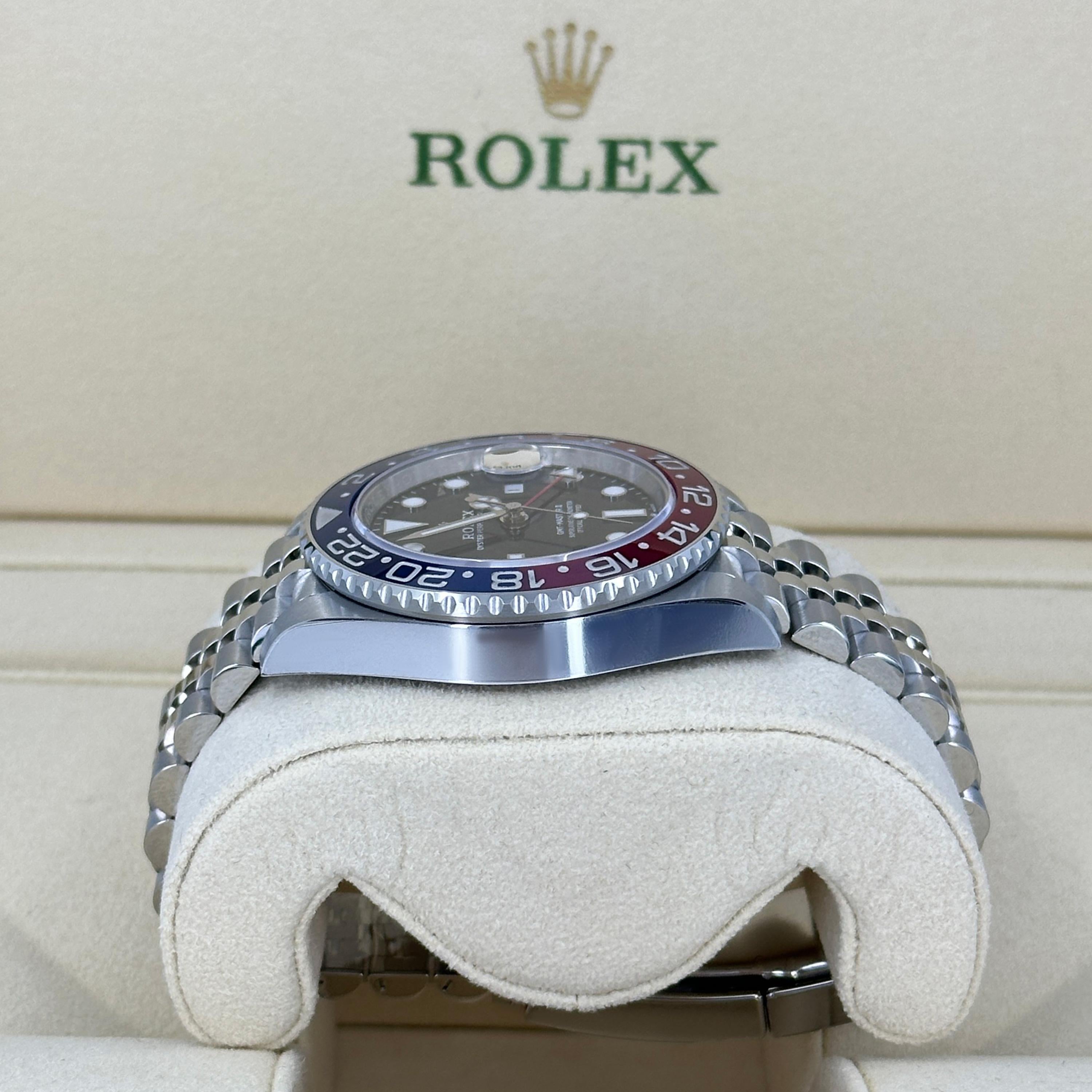 Rolex GMT-Master II Pepsi sin usar Referencia# 126710BLRO, Juego completo, 2025 en venta 1