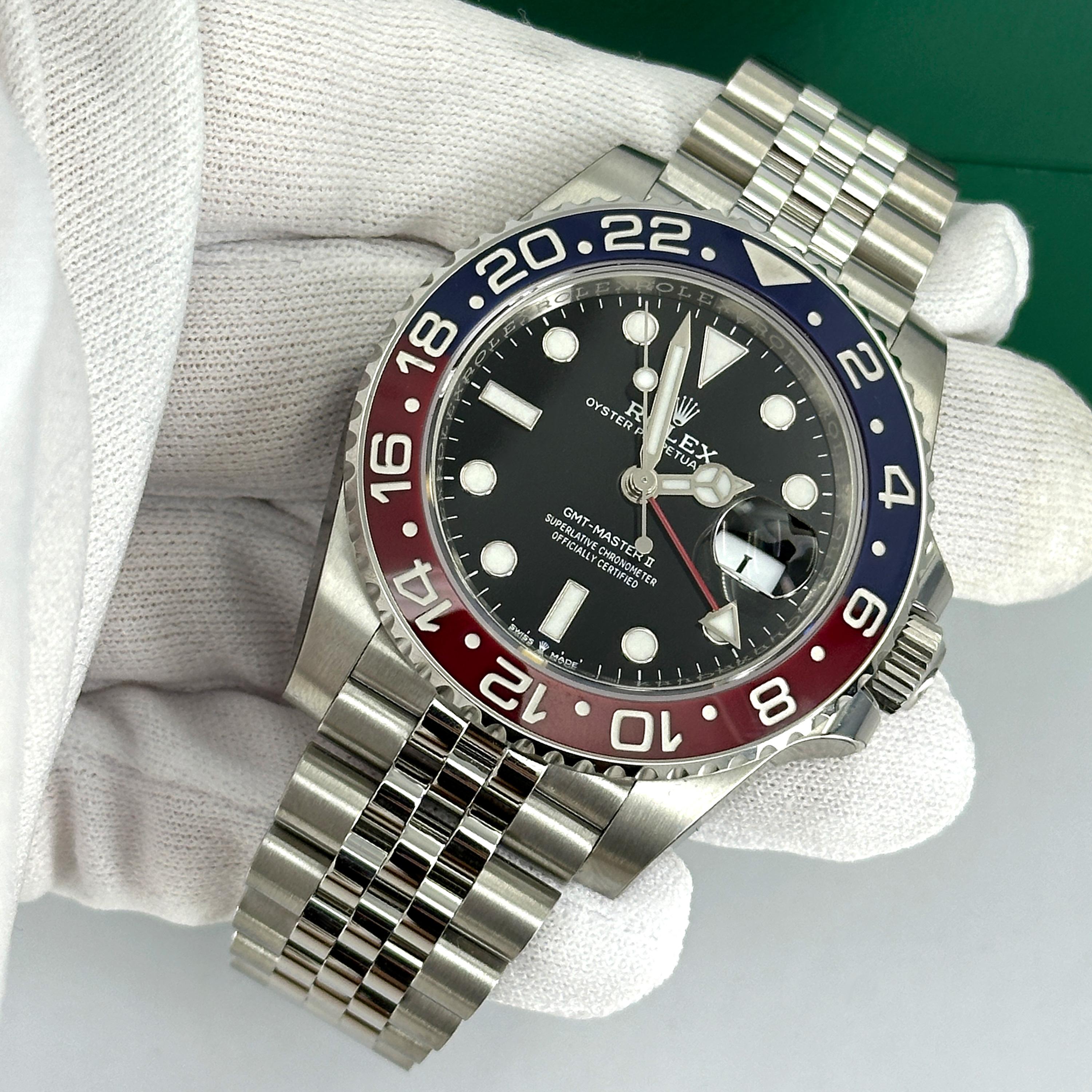 Rolex GMT-Master II Pepsi sin usar Referencia# 126710BLRO, Juego completo, 2025 en venta 11