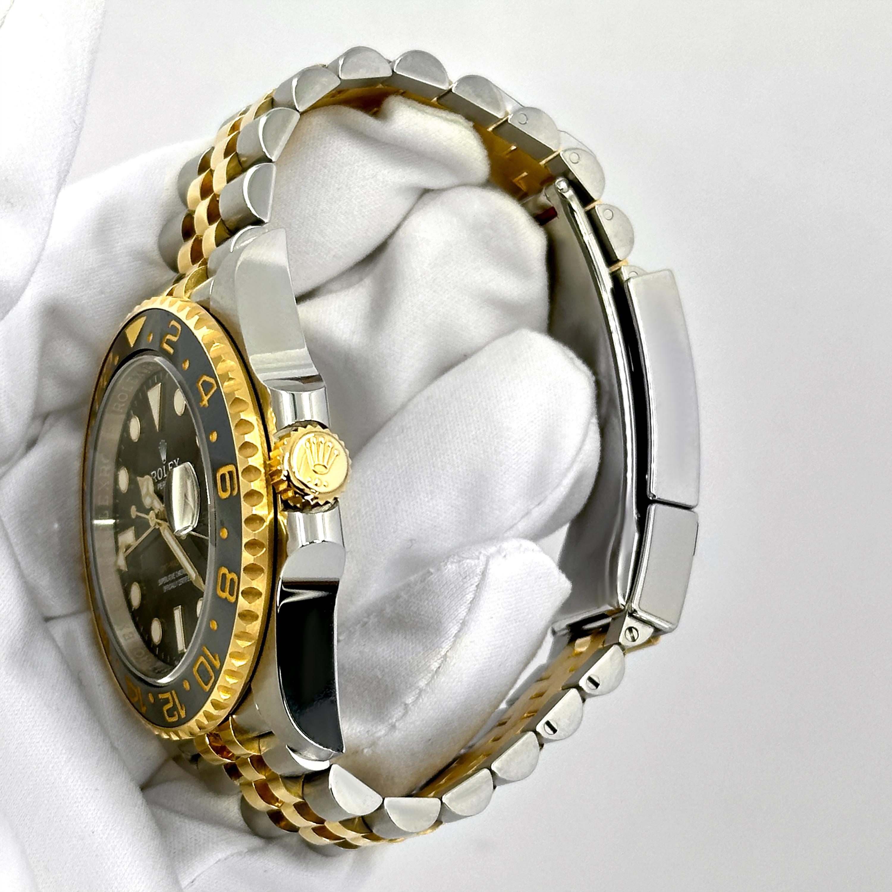Rolex GMT-Master II non indossato Numero di riferimento 126713GRNR, Set completo, 2025 in vendita 9