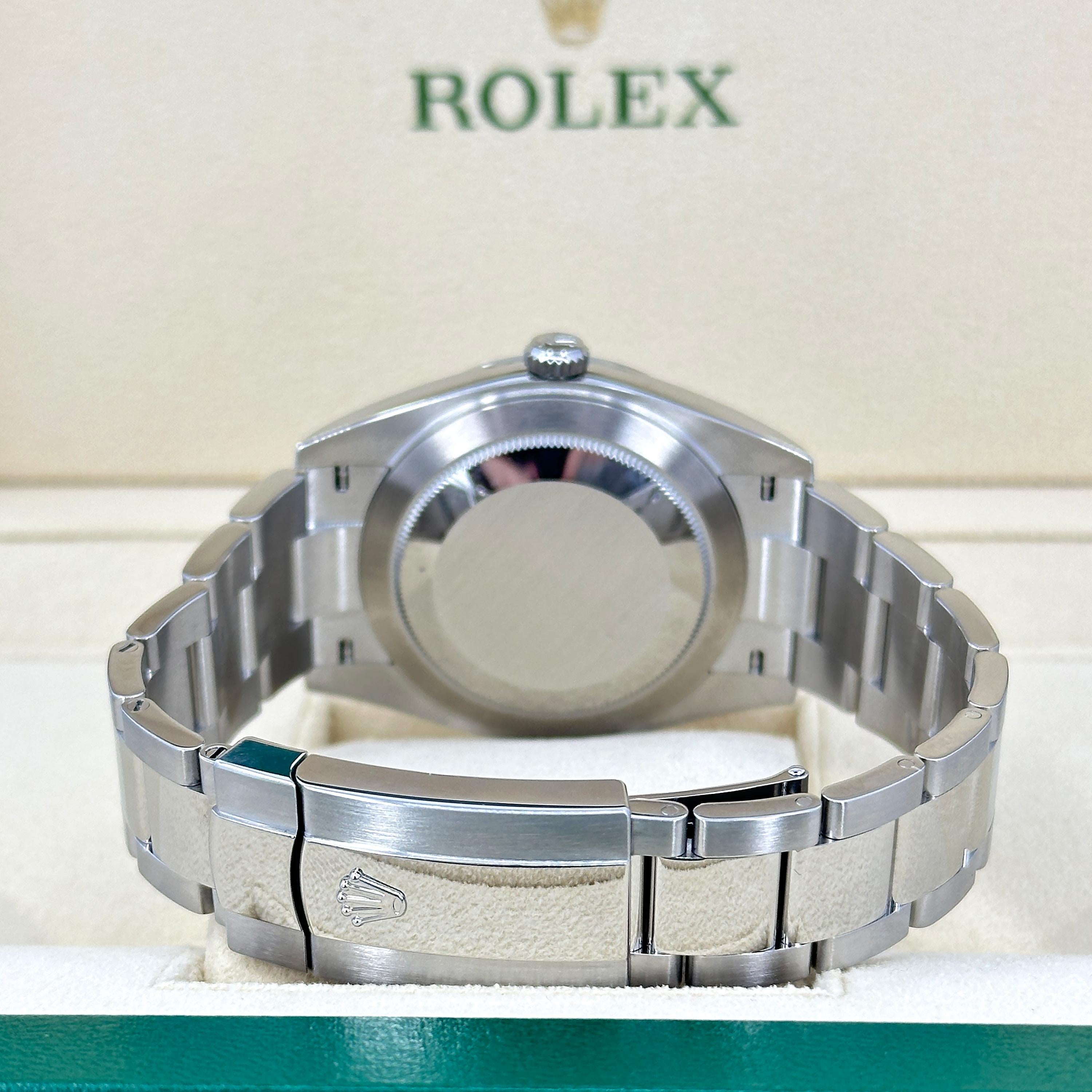 Ungetragene Rolex Datejust 41 Blau Oyster Reference# 126300, Komplettset, 2025 im Angebot 7