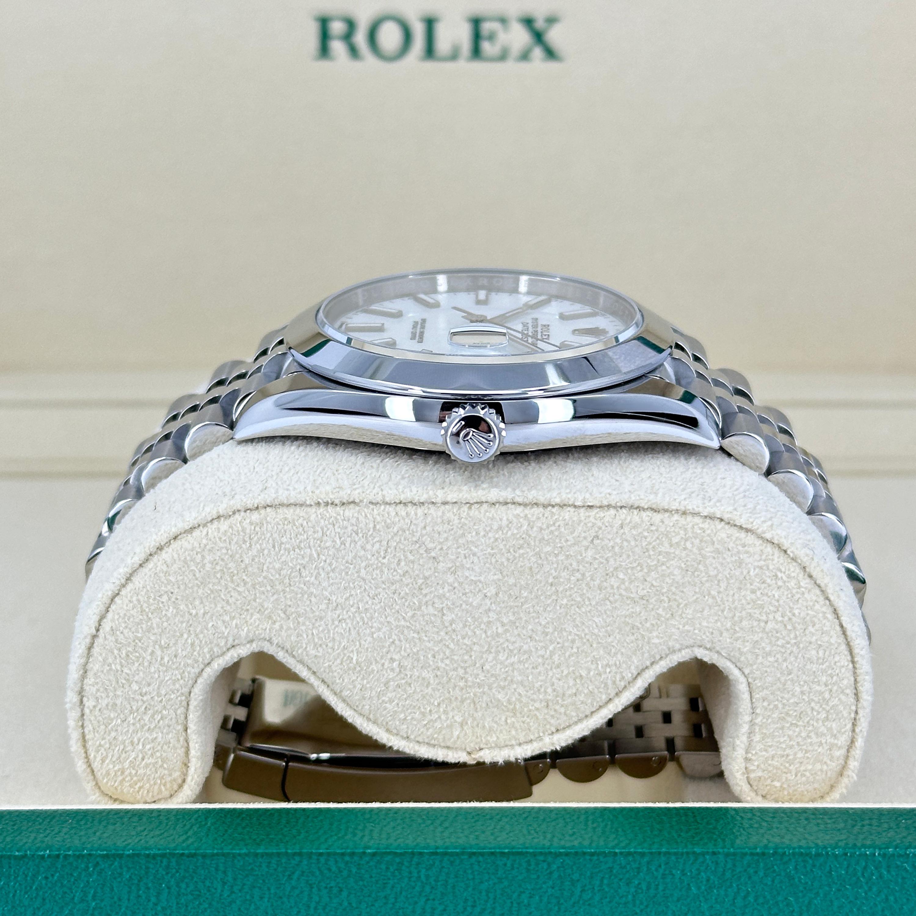 Ungetragene Rolex Datejust 41 White Jubilee Reference# 126300, Komplettset, 2025 im Angebot 2