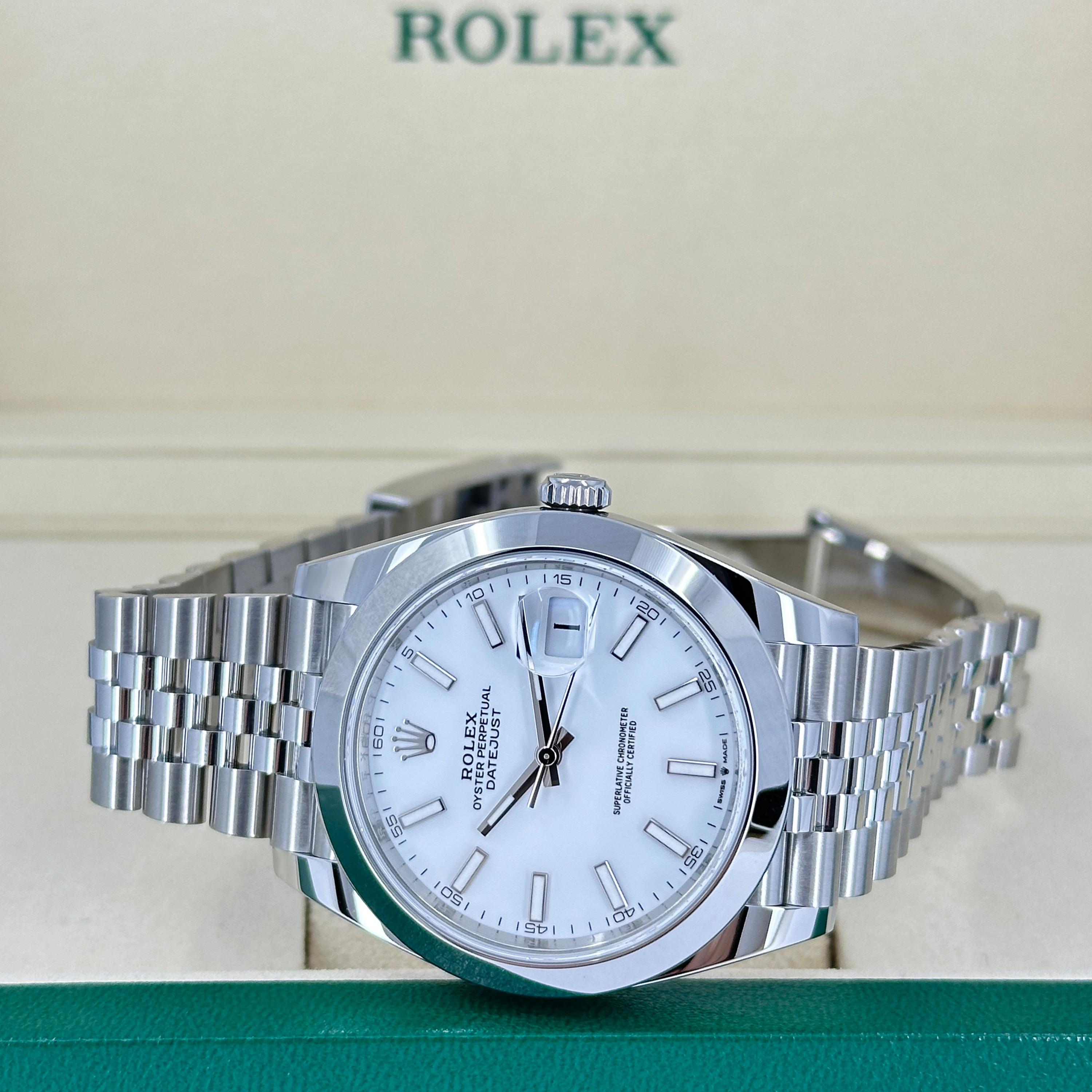 Ungetragene Rolex Datejust 41 White Jubilee Reference# 126300, Komplettset, 2025 im Angebot 5