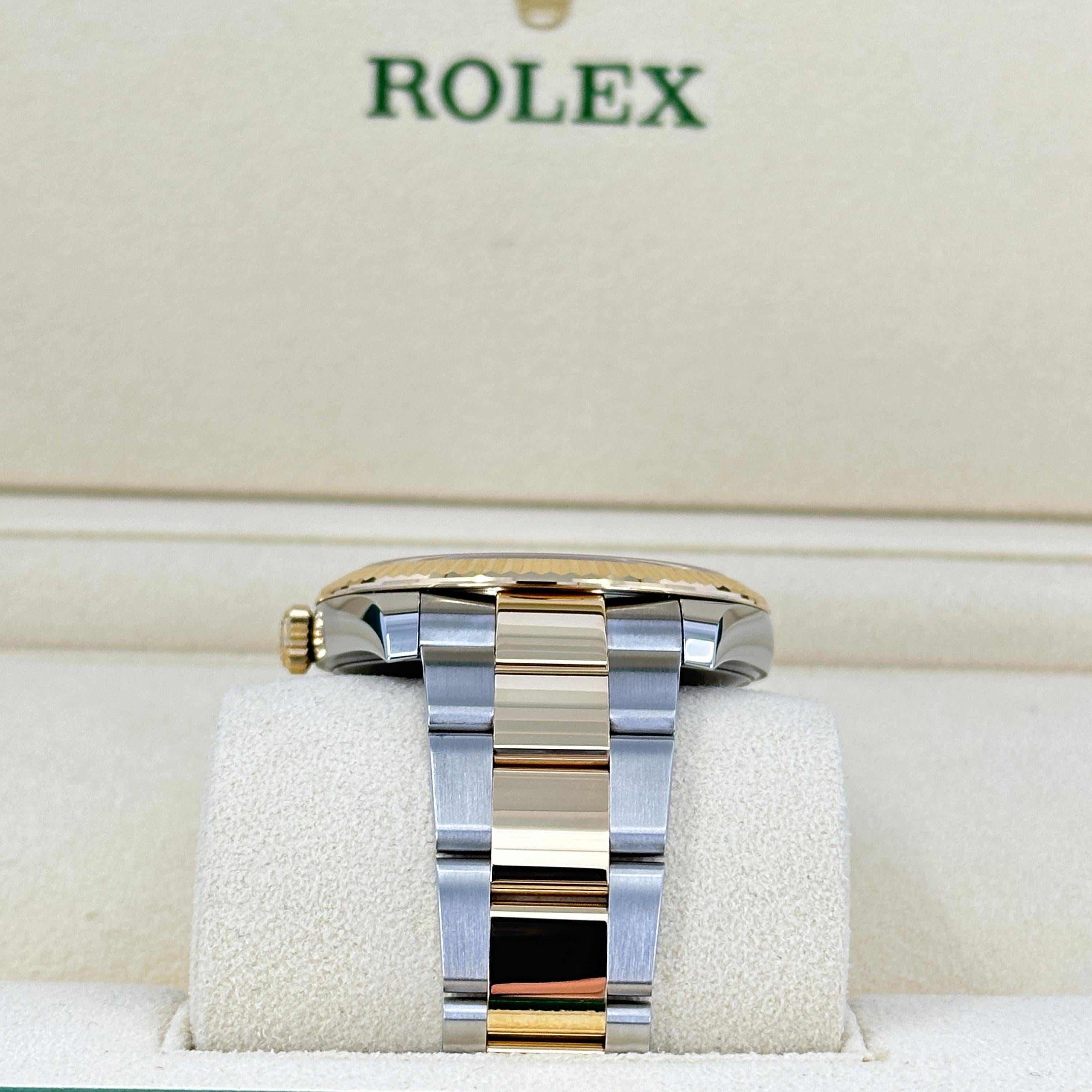Ungetragene Rolex Datejust 41 Champagne Oyster Reference# 126333, Komplettset, 2025 für Damen oder Herren im Angebot