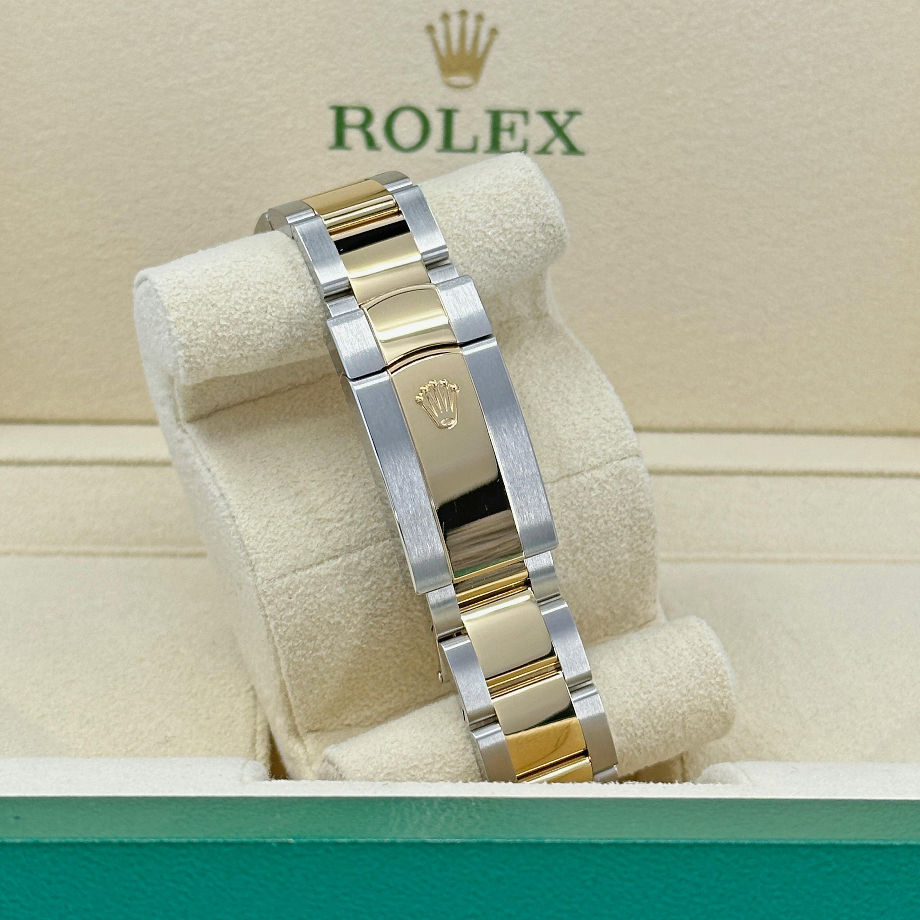 Ungetragene Rolex Datejust 41 Weiß Oyster Reference# 126333, Komplettset, 2025 im Angebot 5