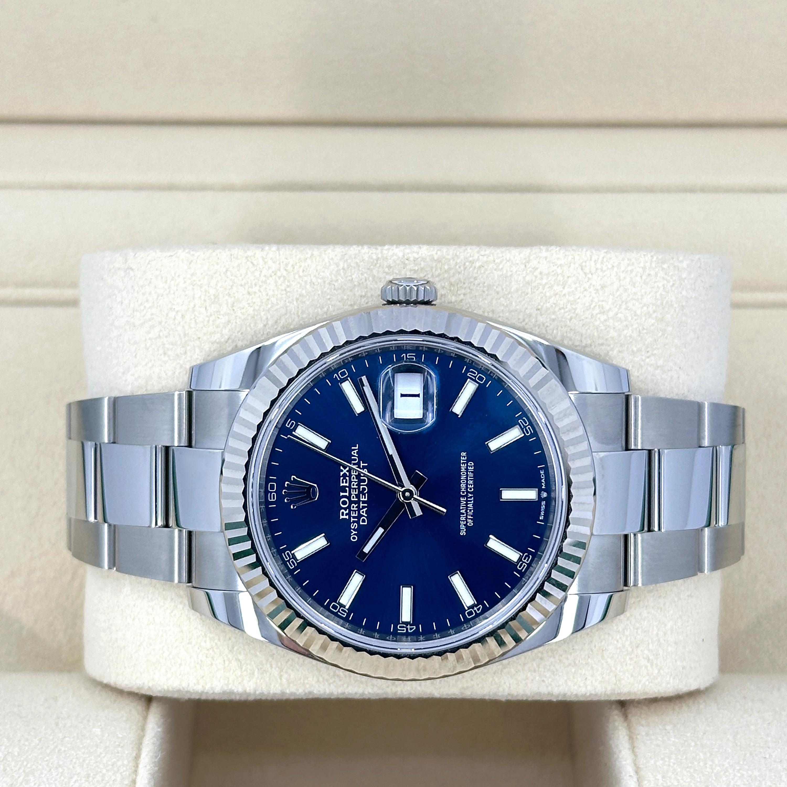 Ungetragene Rolex Datejust 41 Blau Oyster Reference# 126334, Komplettset, 2025 im Angebot 5