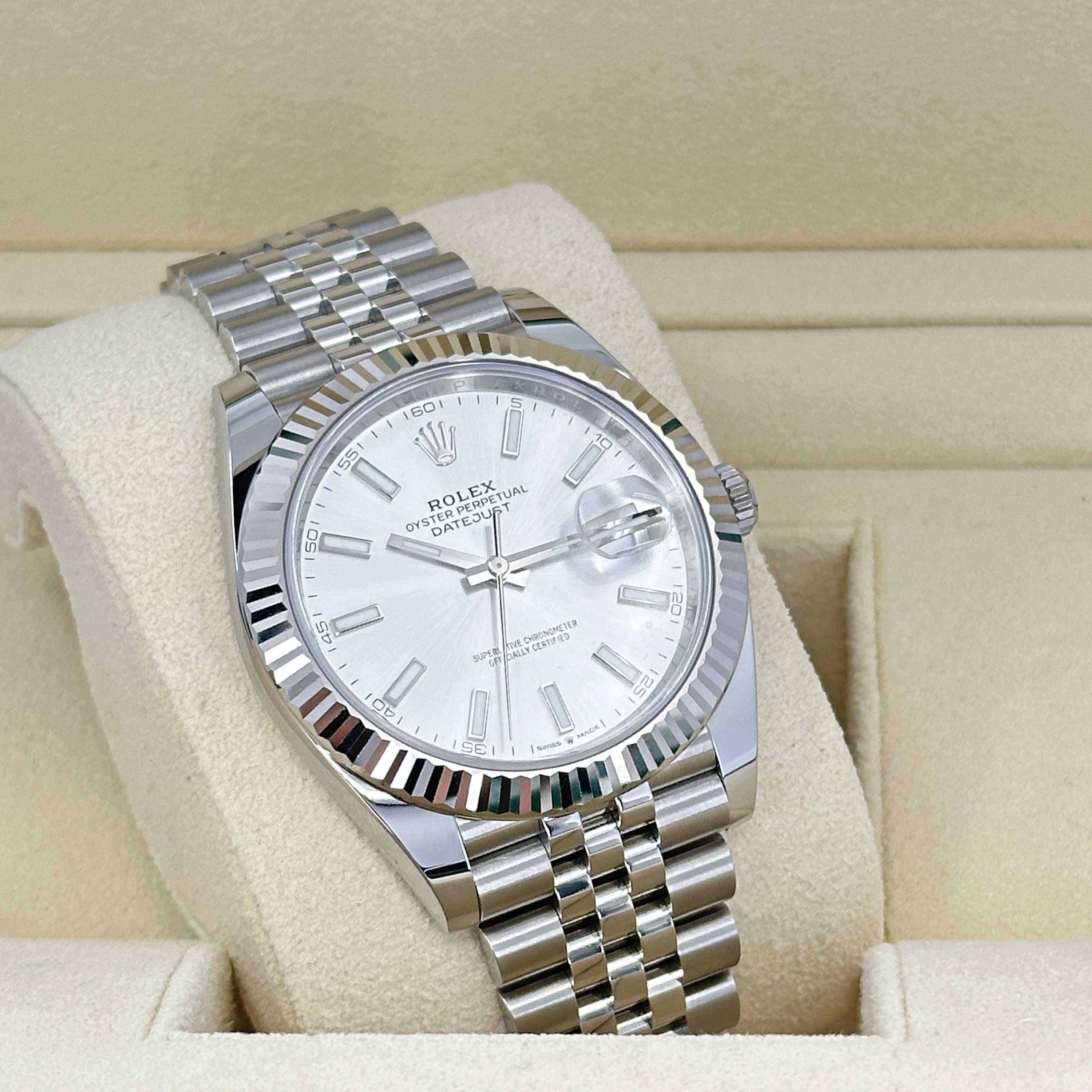 Ungetragene Rolex Datejust 41 Silver Oyster Reference# 126334, Komplettset, 2025 im Angebot 7