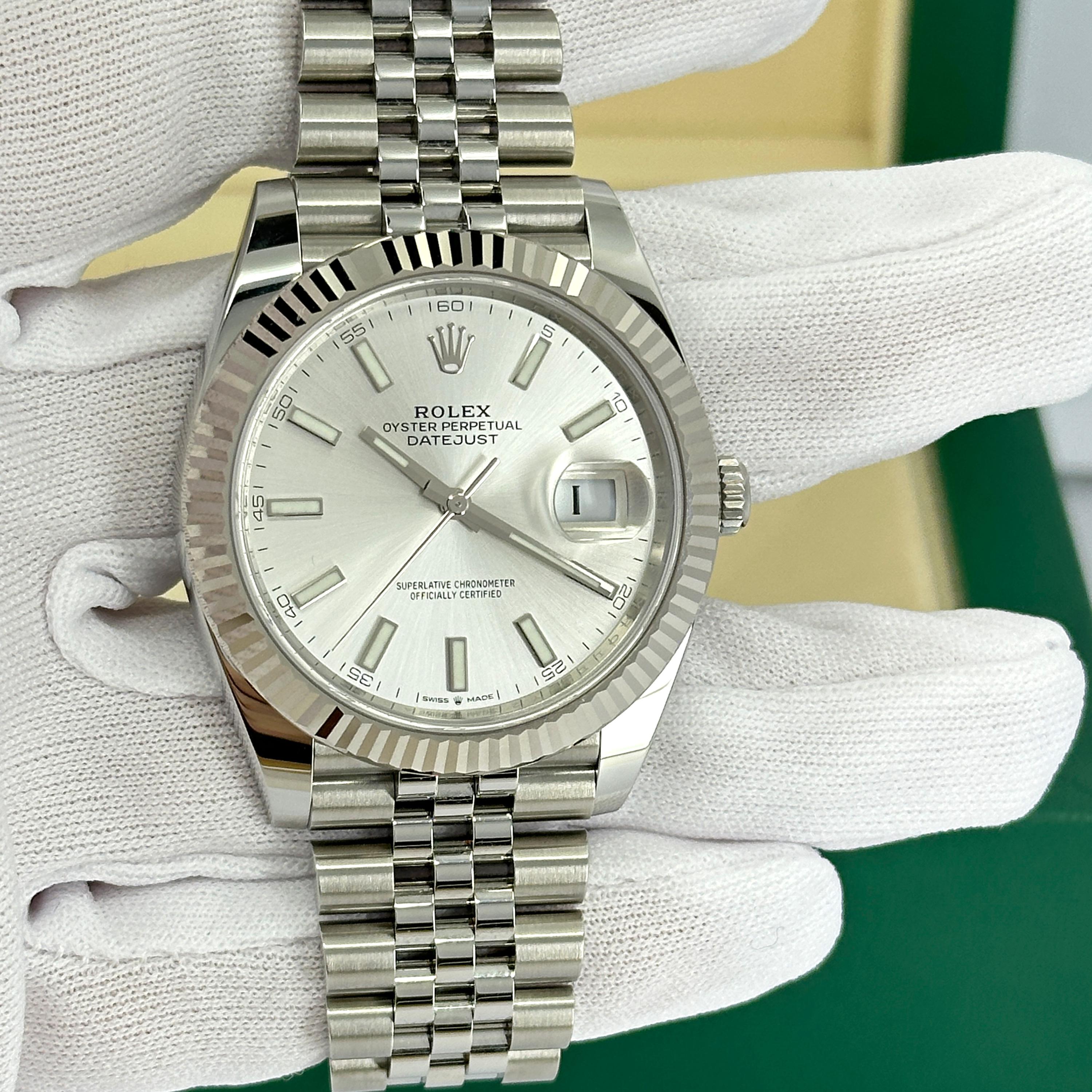 Ungetragene Rolex Datejust 41 Silver Oyster Reference# 126334, Komplettset, 2025 im Angebot 14