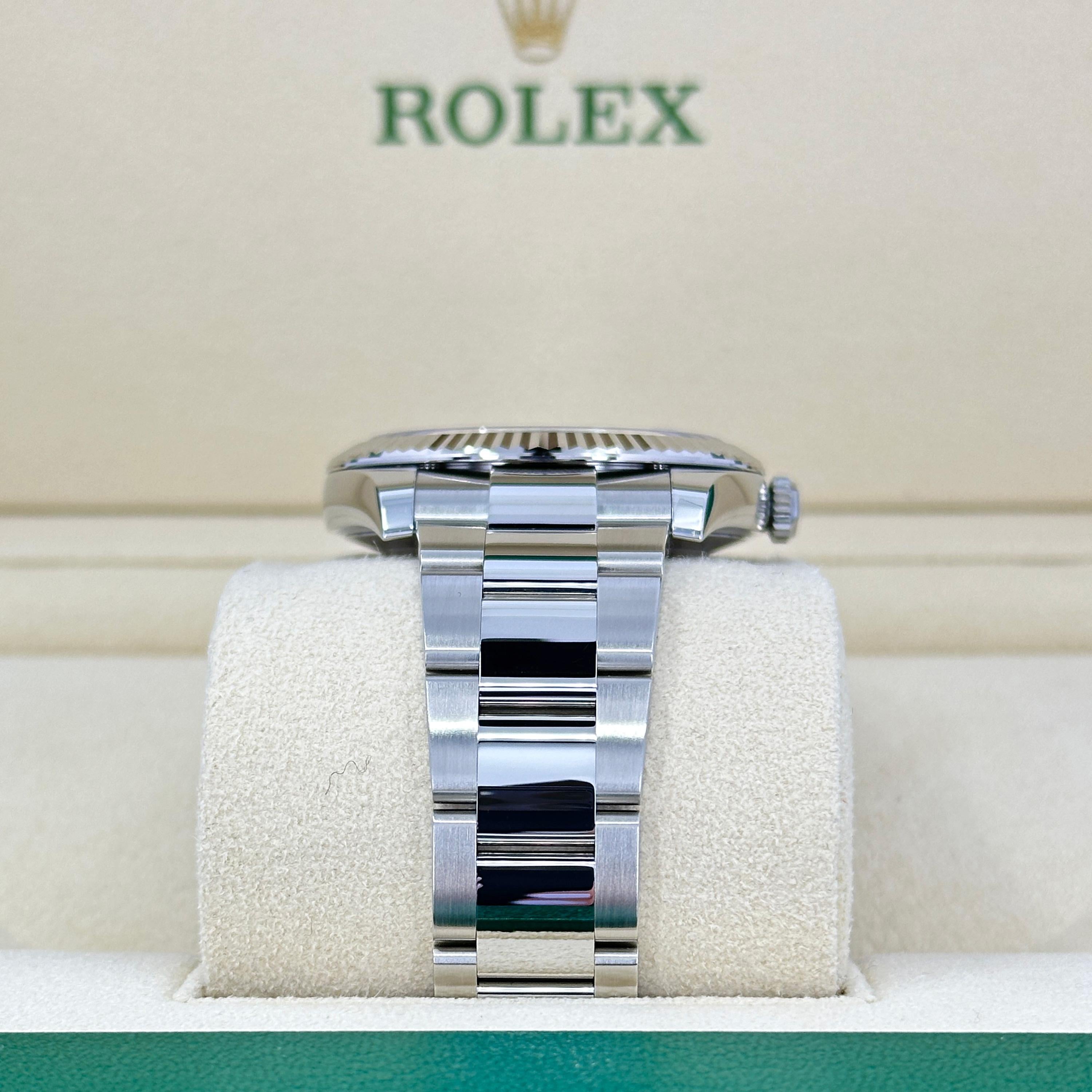 Ungetragene Rolex Datejust 41 Grey Jubilee Reference# 126334, Komplettset, 2025 im Zustand „Neu“ im Angebot in New York, NY