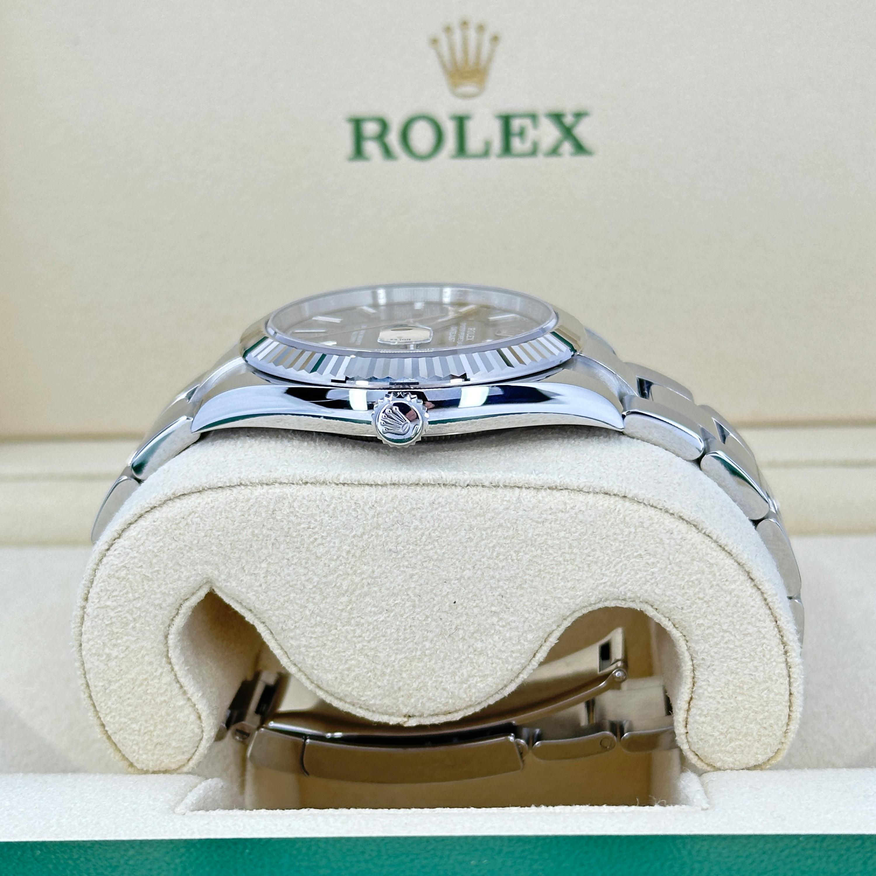 Ungetragene Rolex Datejust 41 Grey Jubilee Reference# 126334, Komplettset, 2025 im Angebot 2
