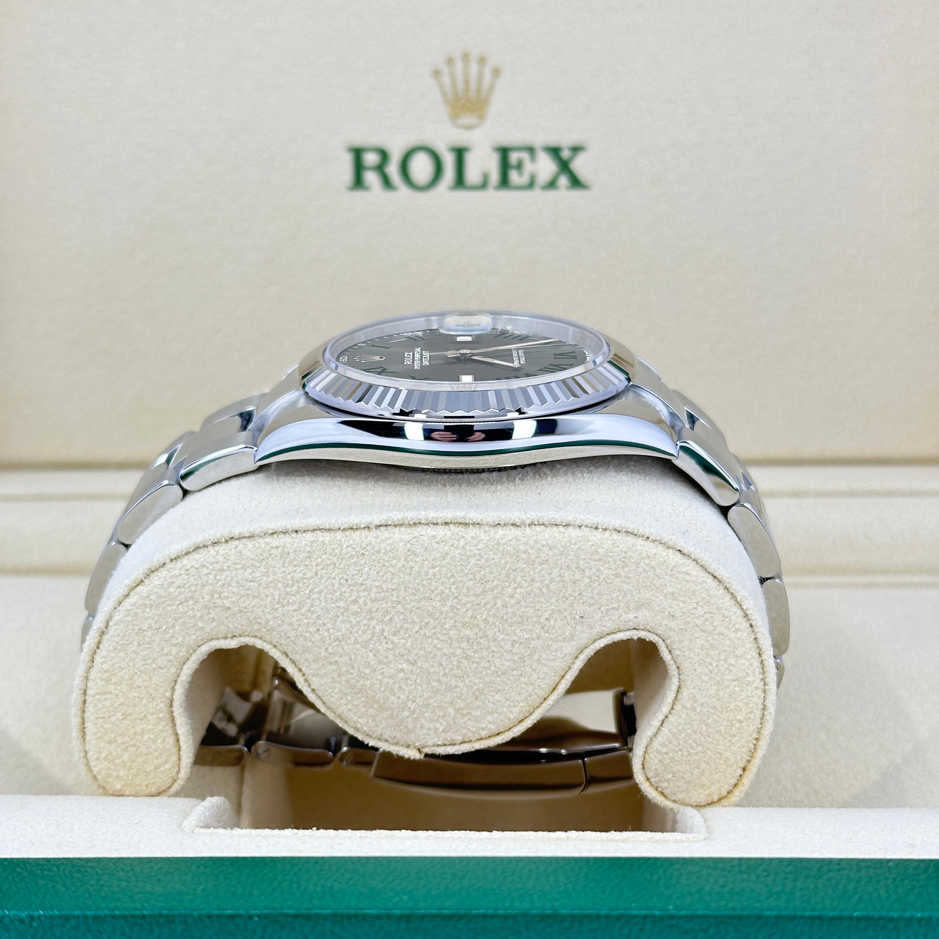 Ungetragene Rolex Datejust 41 Schiefer Oyster Reference# 126334, Komplettset, 2025 im Zustand „Neu“ im Angebot in New York, NY